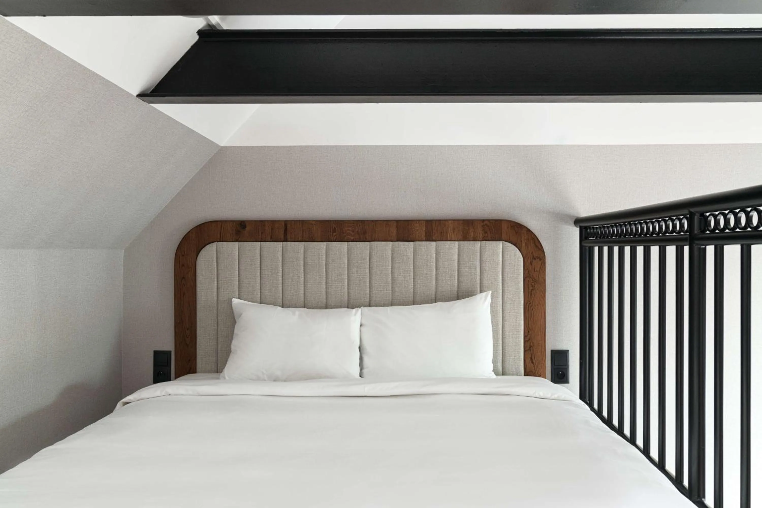 Bedroom in Radisson RED Gdansk, Wyspa Spichrzów