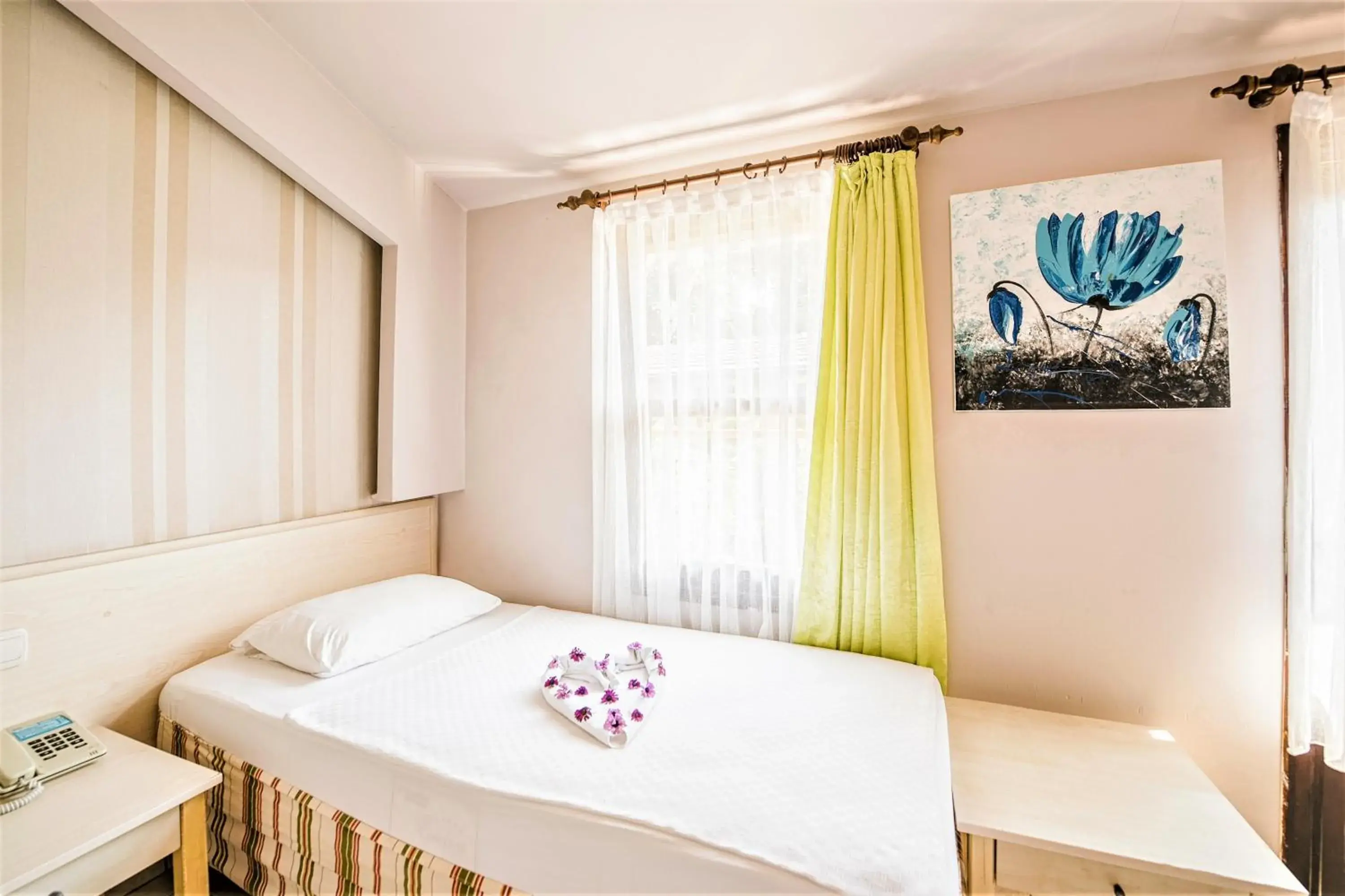 Standard Double or Twin Room in Leda Beach Hotel Standard Double or Twin Room in Leda Beach Hotel