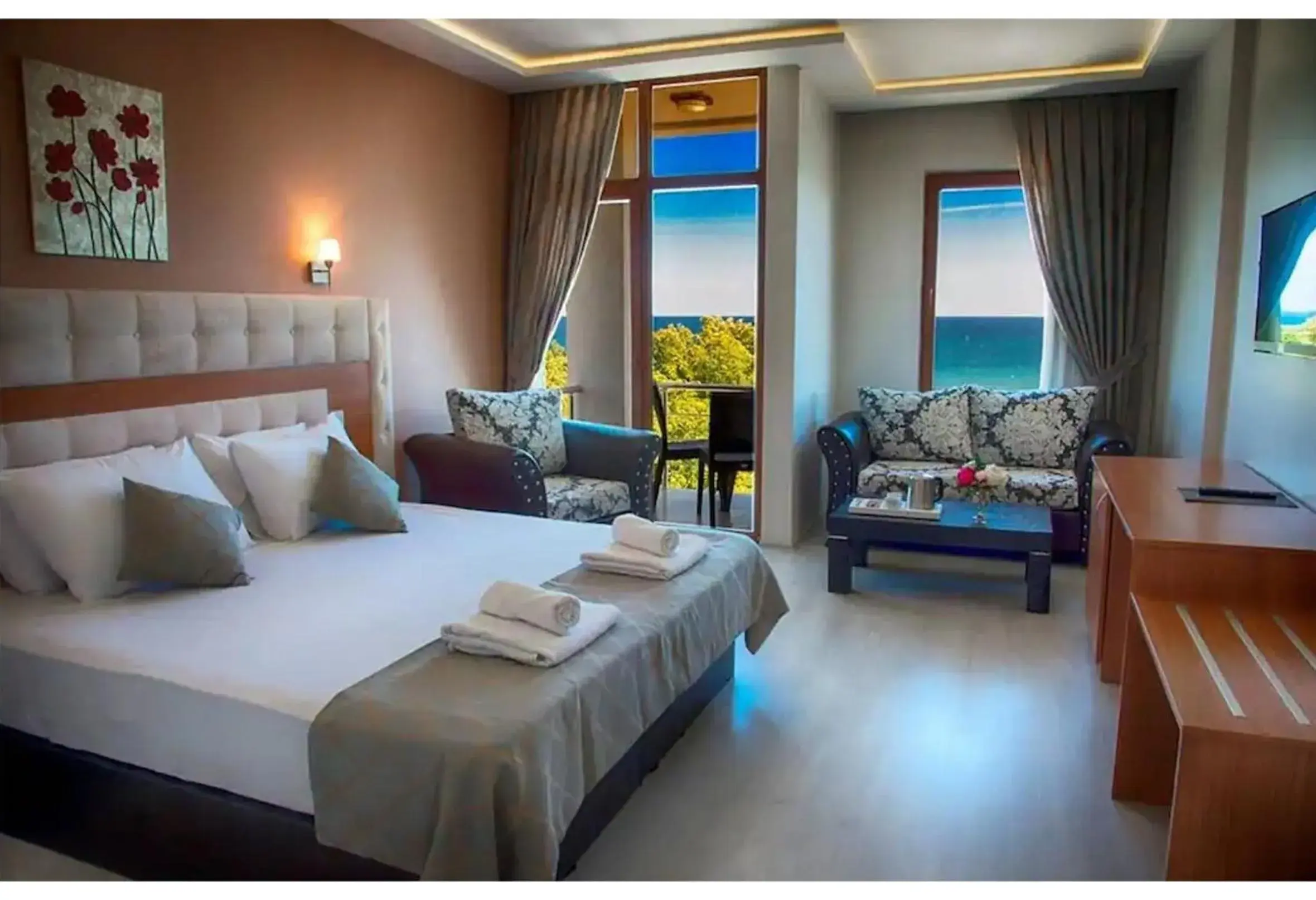 Deluxe Double or Twin Room in Westport Istanbul Resort & Spa Hotel Deluxe Double or Twin Room in Westport Istanbul Resort & Spa Hotel