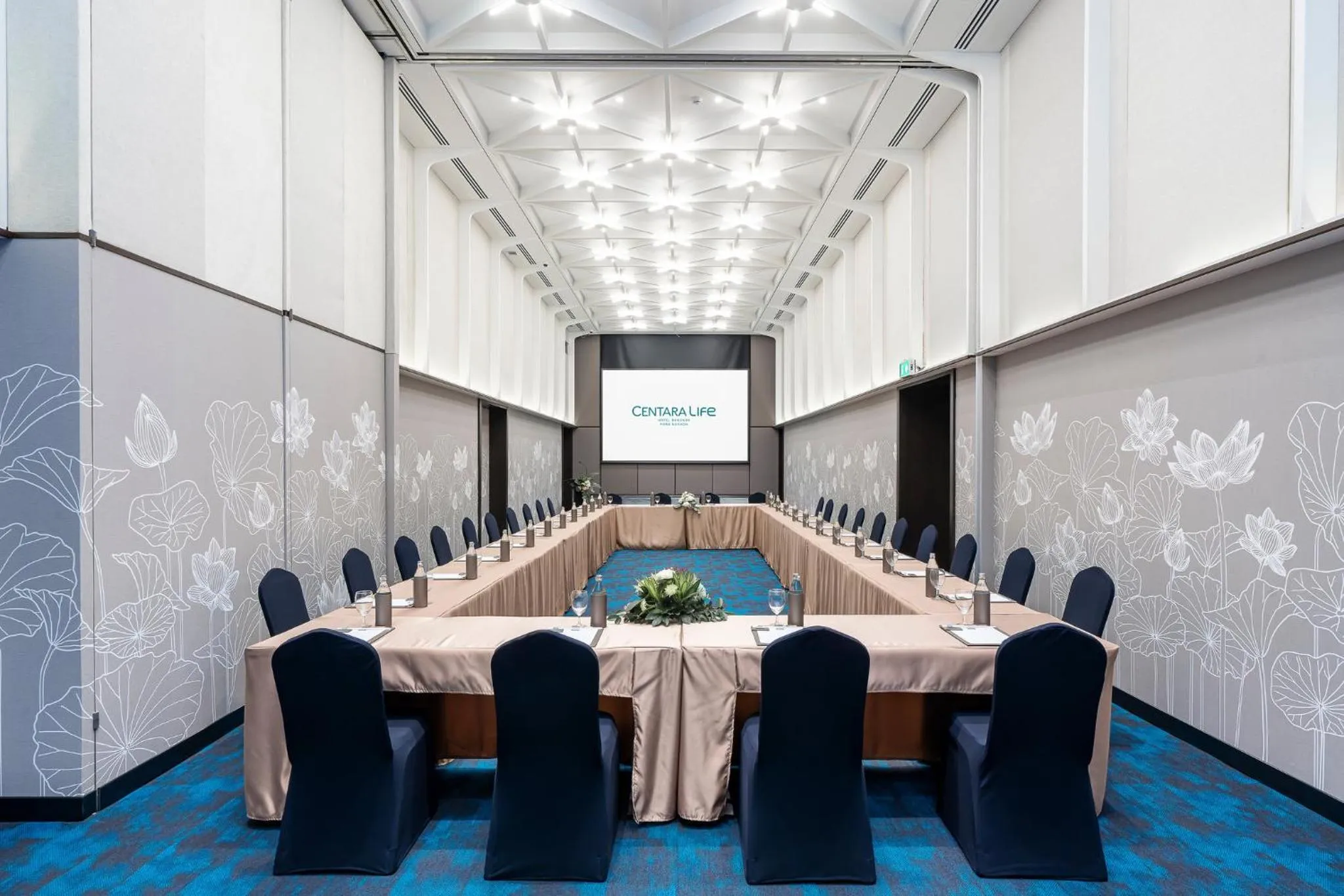 Meeting/conference room in Centara Life Hotel Bangkok Phra Nakhon