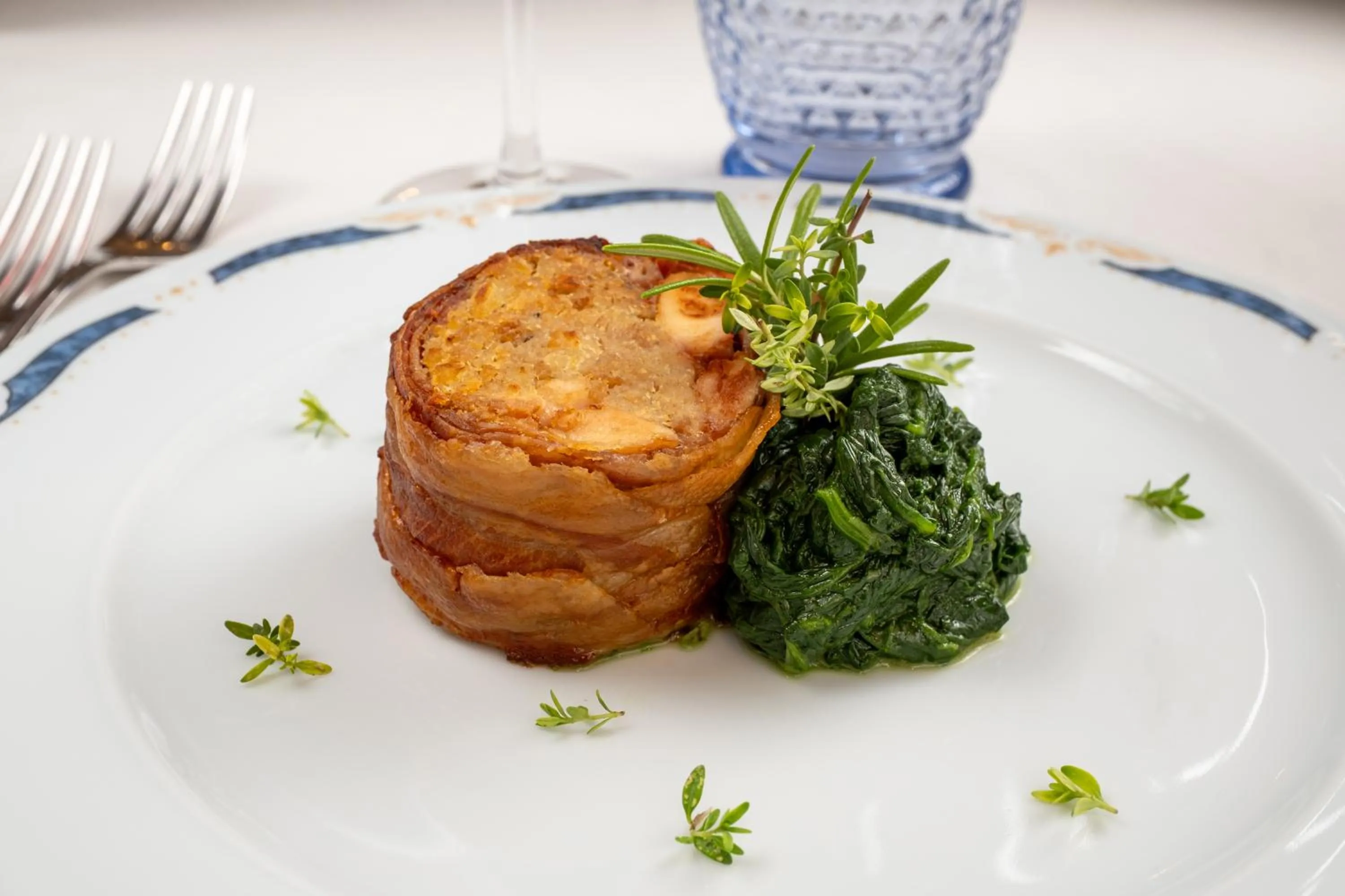 Restaurant/places to eat in Hotel Umbria