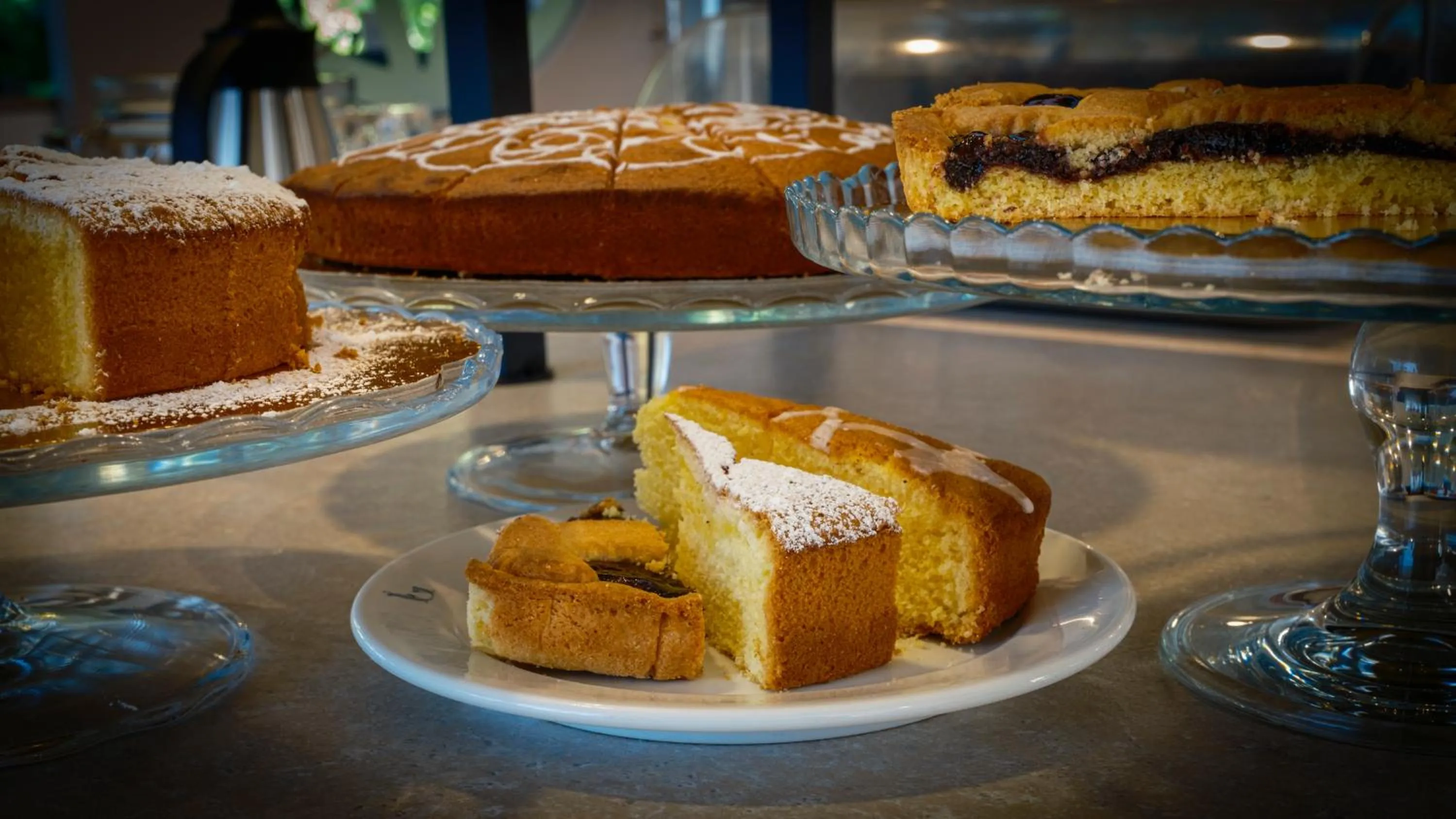 Restaurant/places to eat in Hotel Umbria