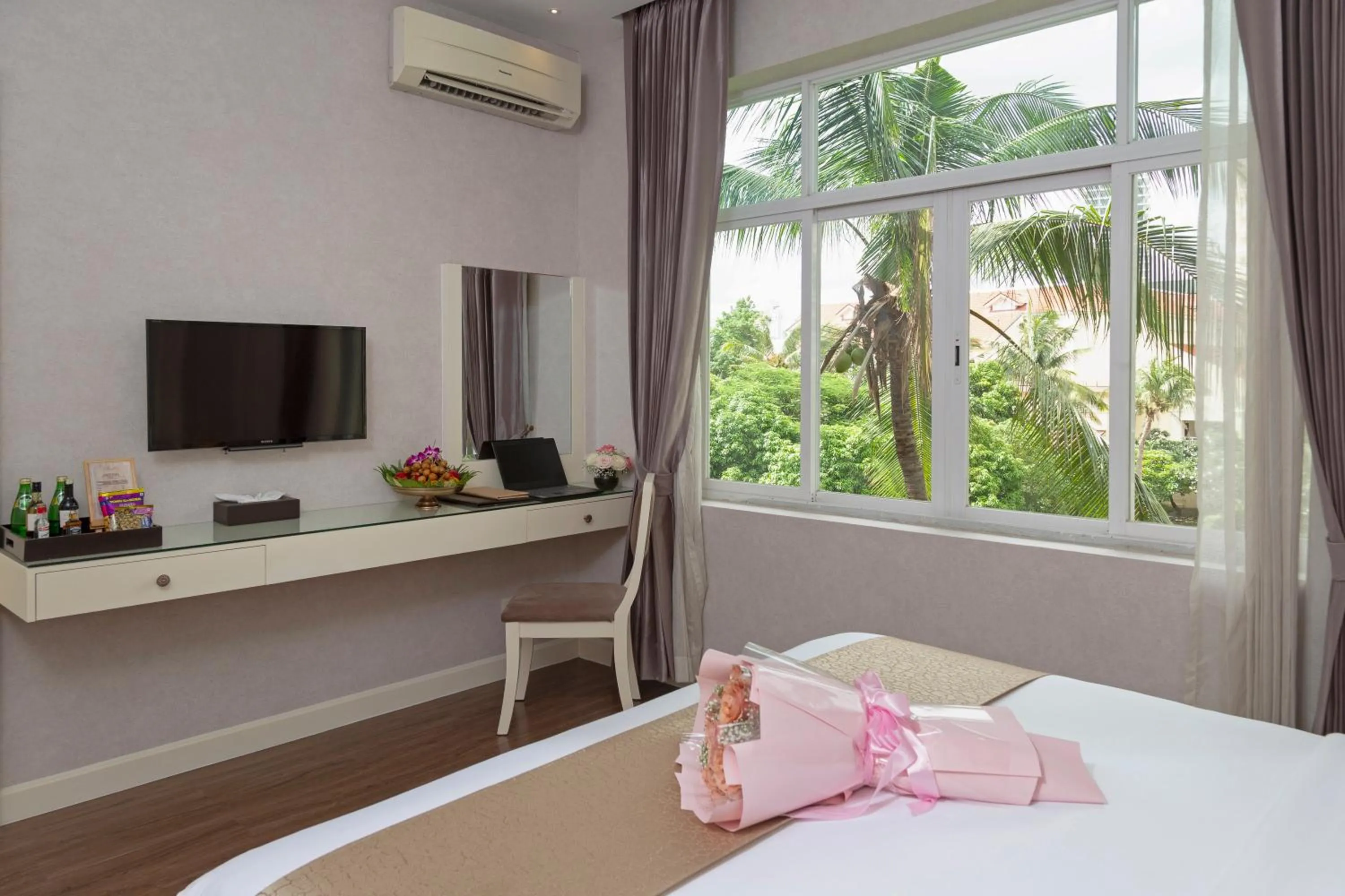 View (from property/room), Bed in Anik Boutique Hotel