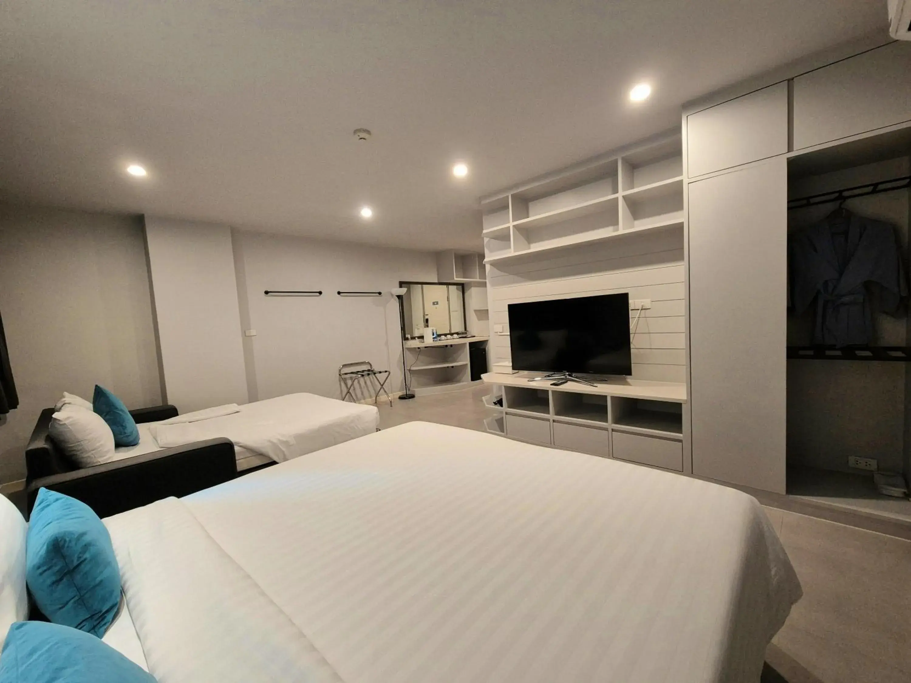 Family Room in The Crib Patong - SHA Certified Family Room in The Crib Patong - SHA Certified