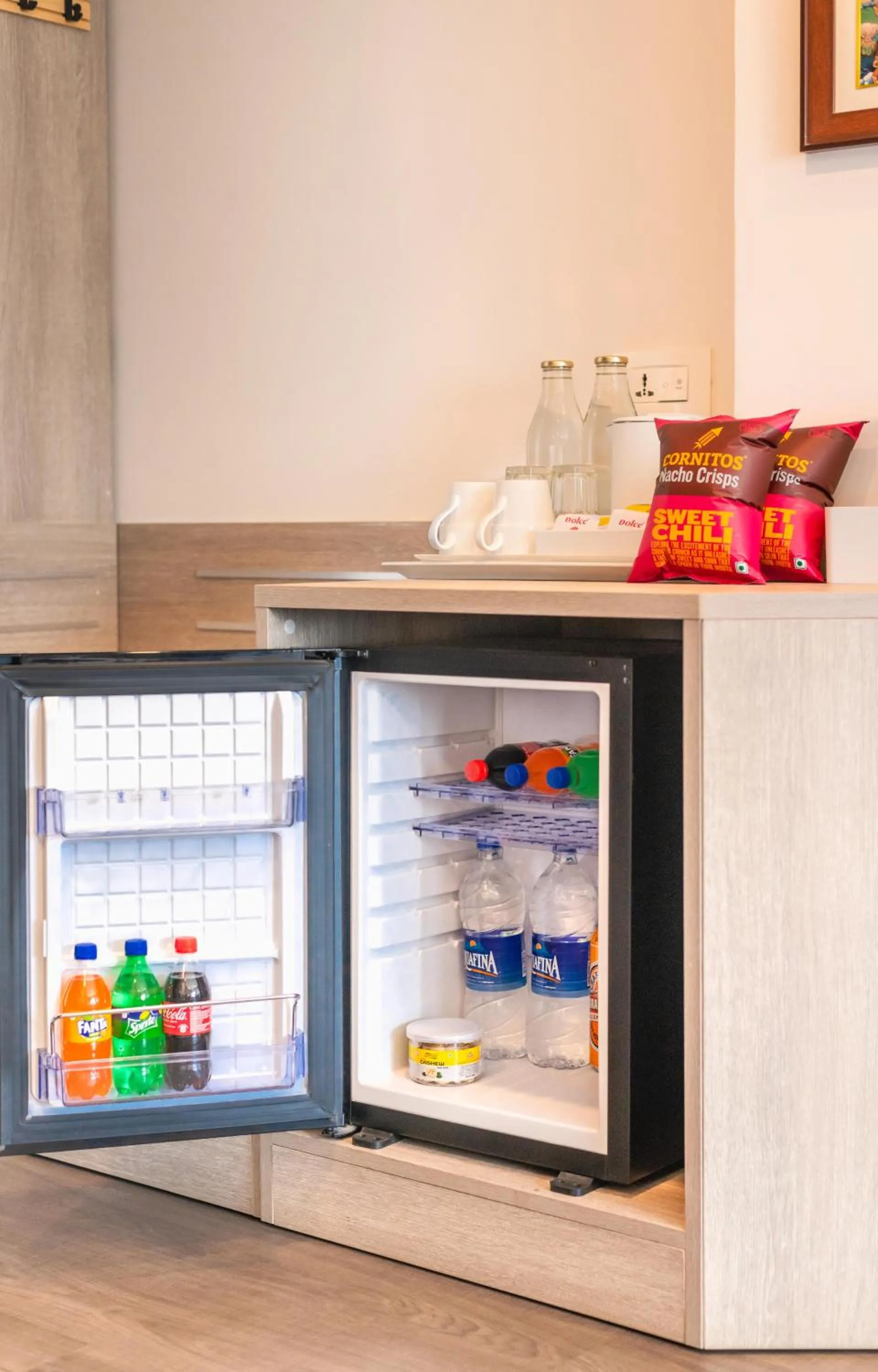 Coffee/tea facilities in Mila Hotel