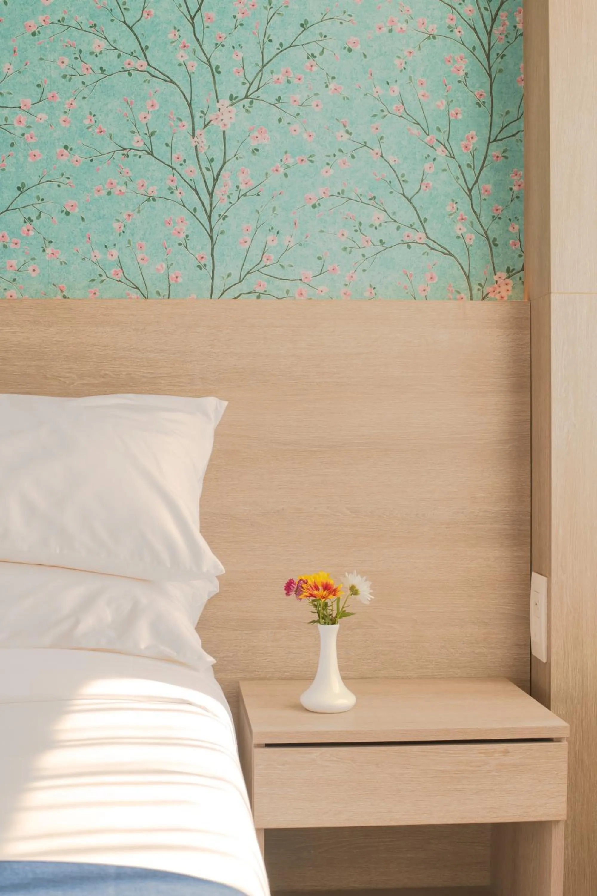 Property building, Bed in Mila Hotel