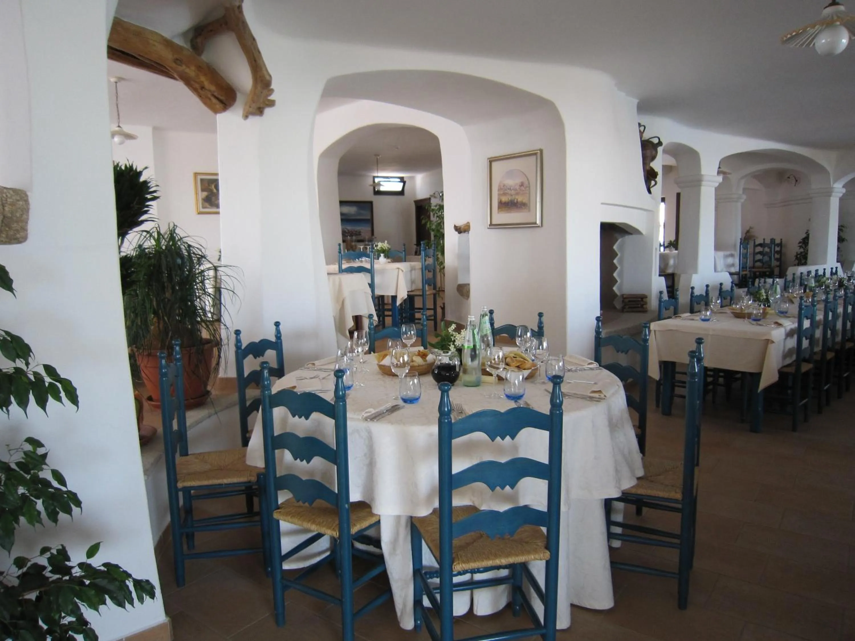 Restaurant/places to eat in Hotel Resort Nuraghe Arvu