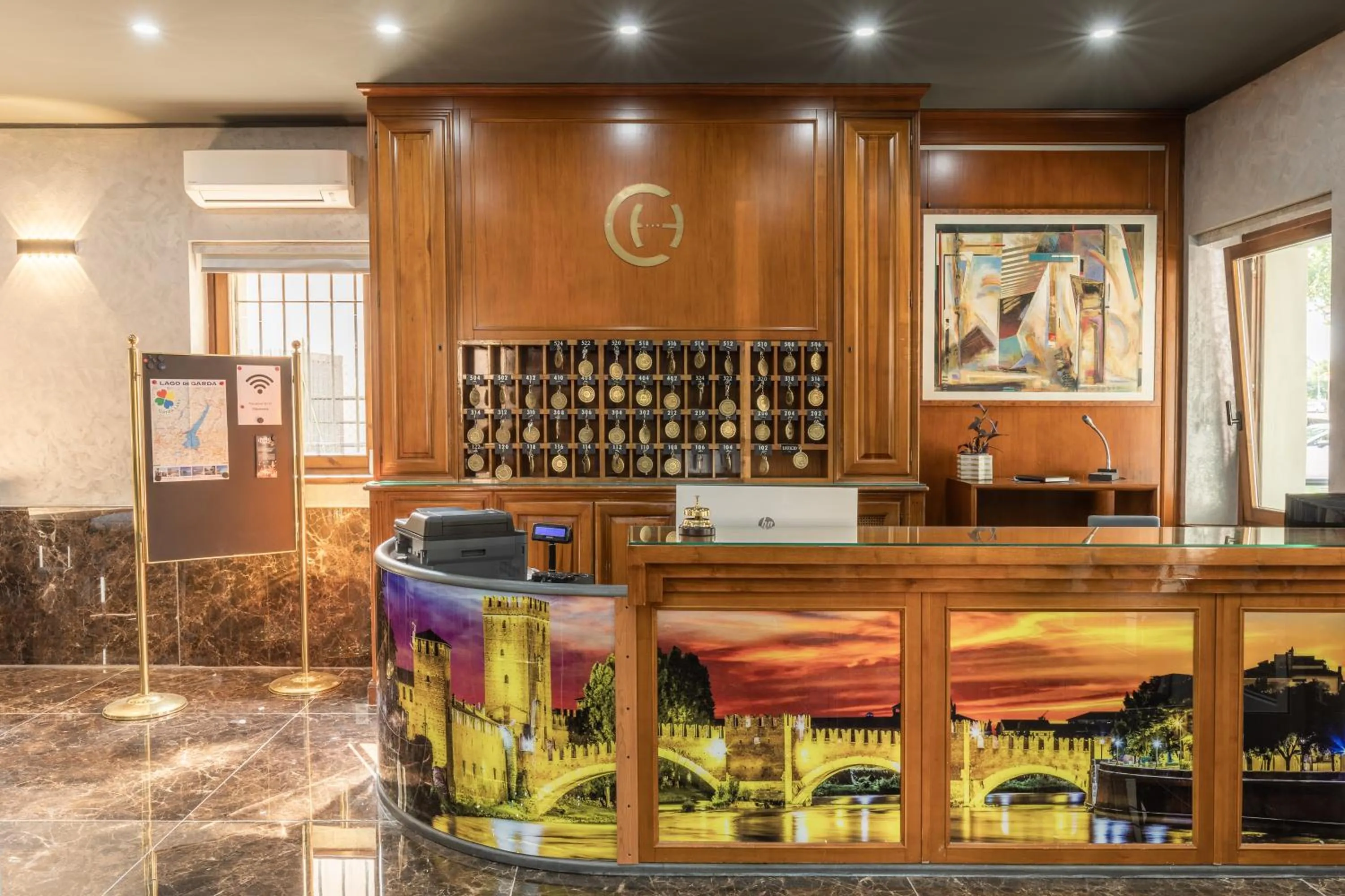 Lobby or reception in Hotel City Verona