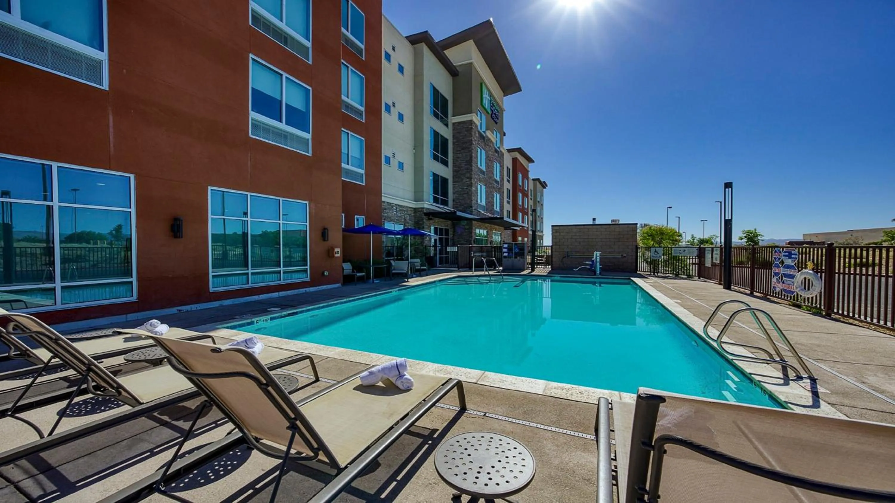 Swimming pool in Holiday Inn Express & Suites Ridgecrest - China Lake by IHG