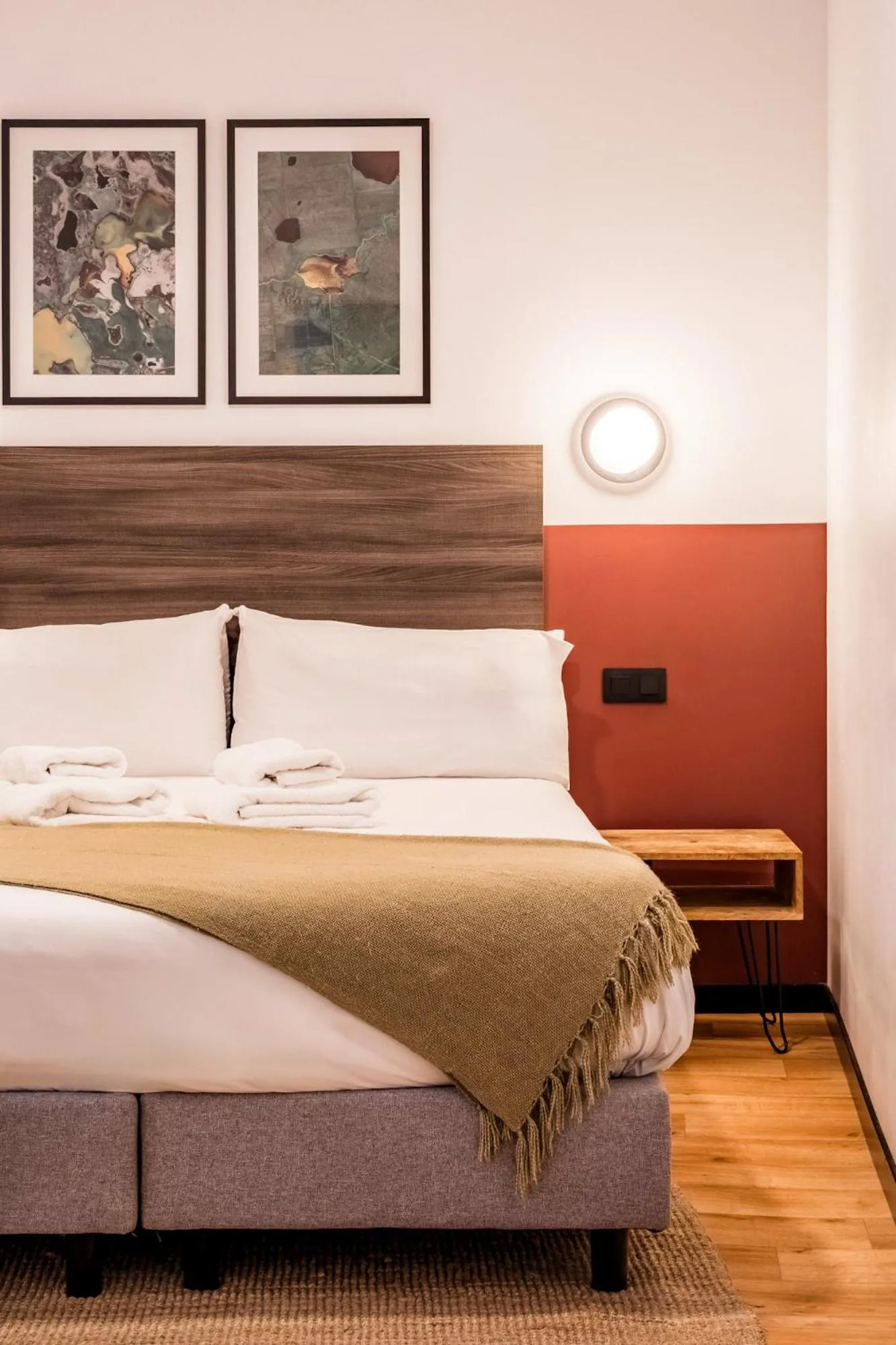 Bedroom, Bed in Bob W Madrid Atocha