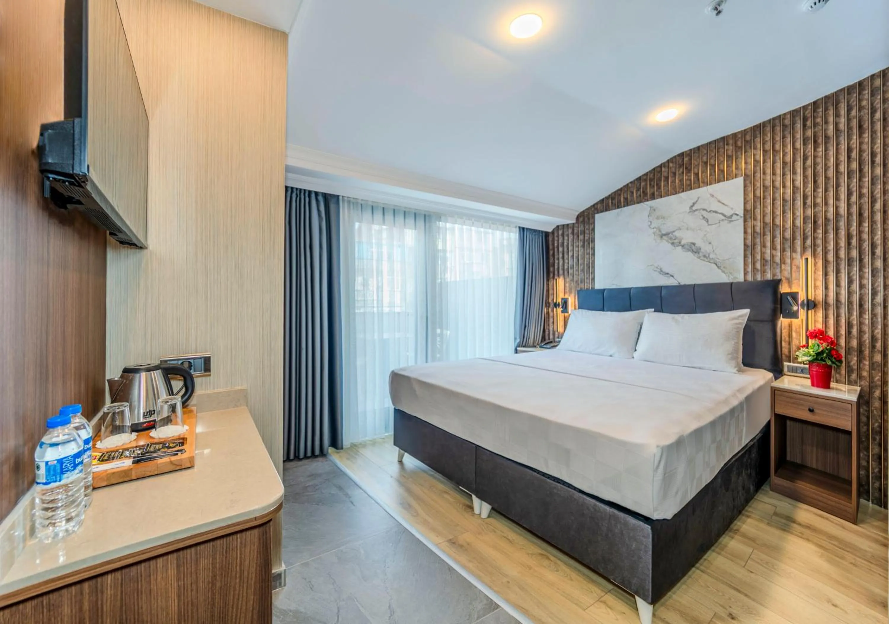 Photo of the whole room, Bed in Hamitbey Hotel Yenikapı