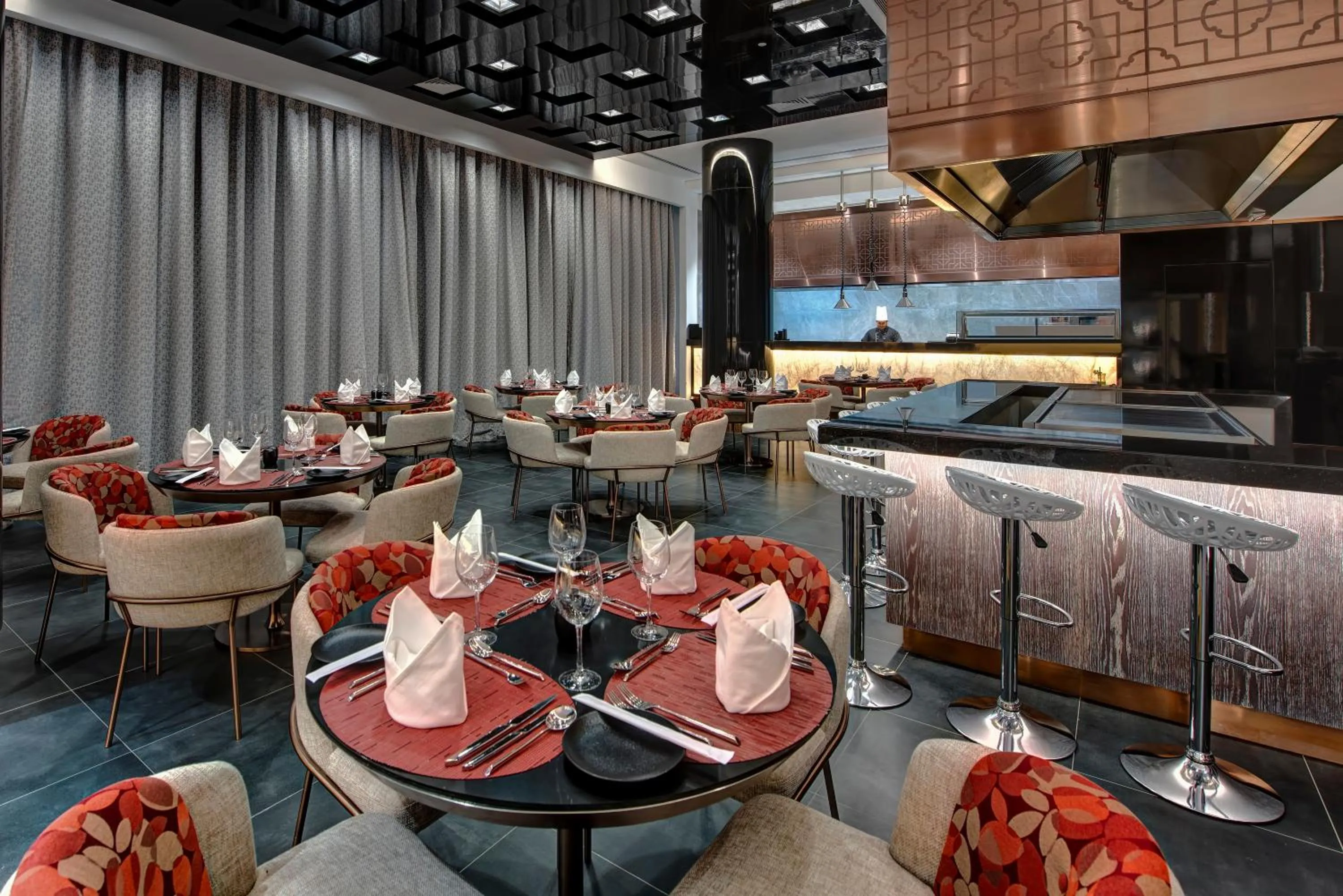 Restaurant/places to eat in Royal M Al Aqah Beach Resort by Gewan