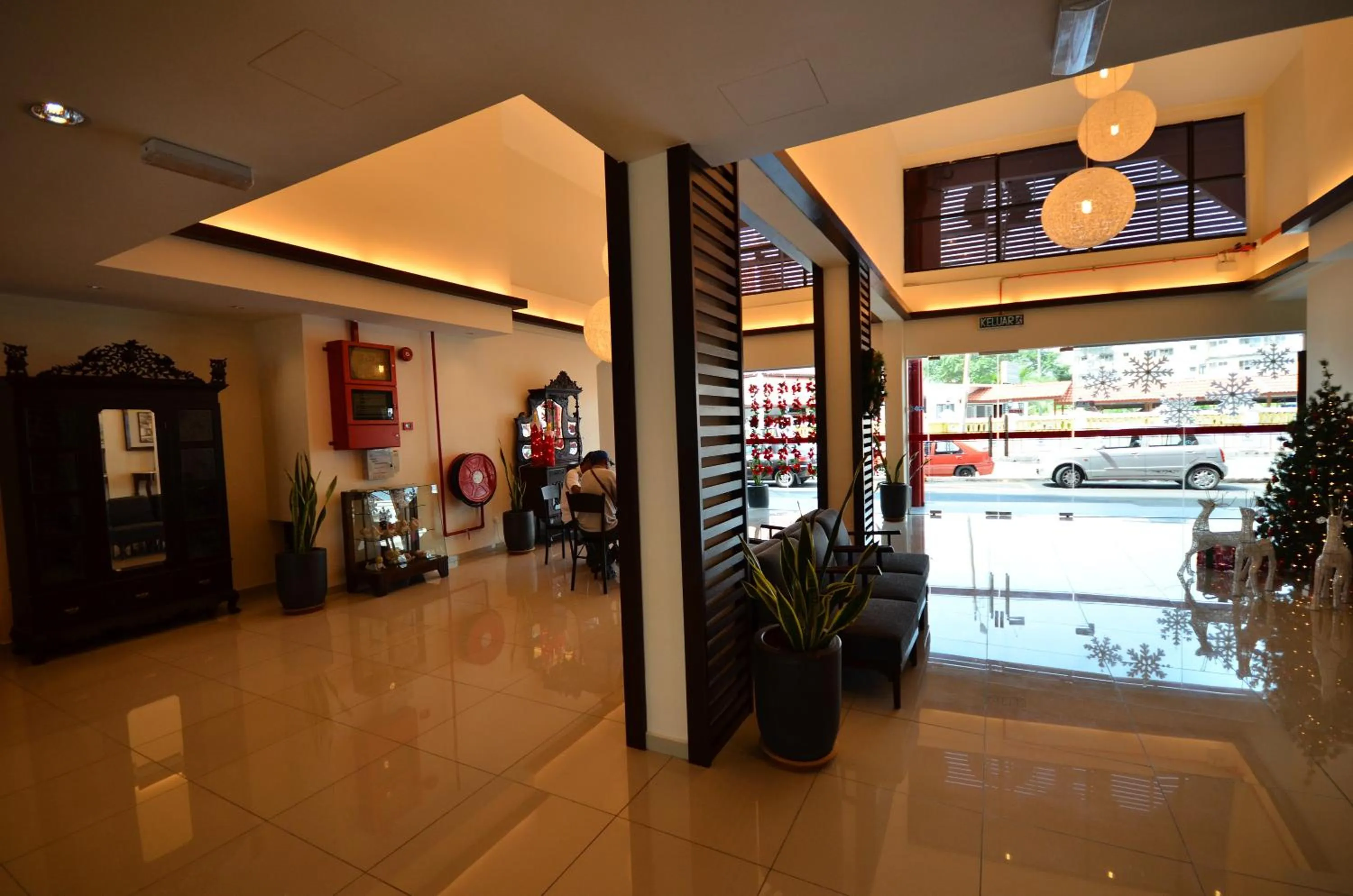 Decorative detail in 906 Riverside Hotel Malacca