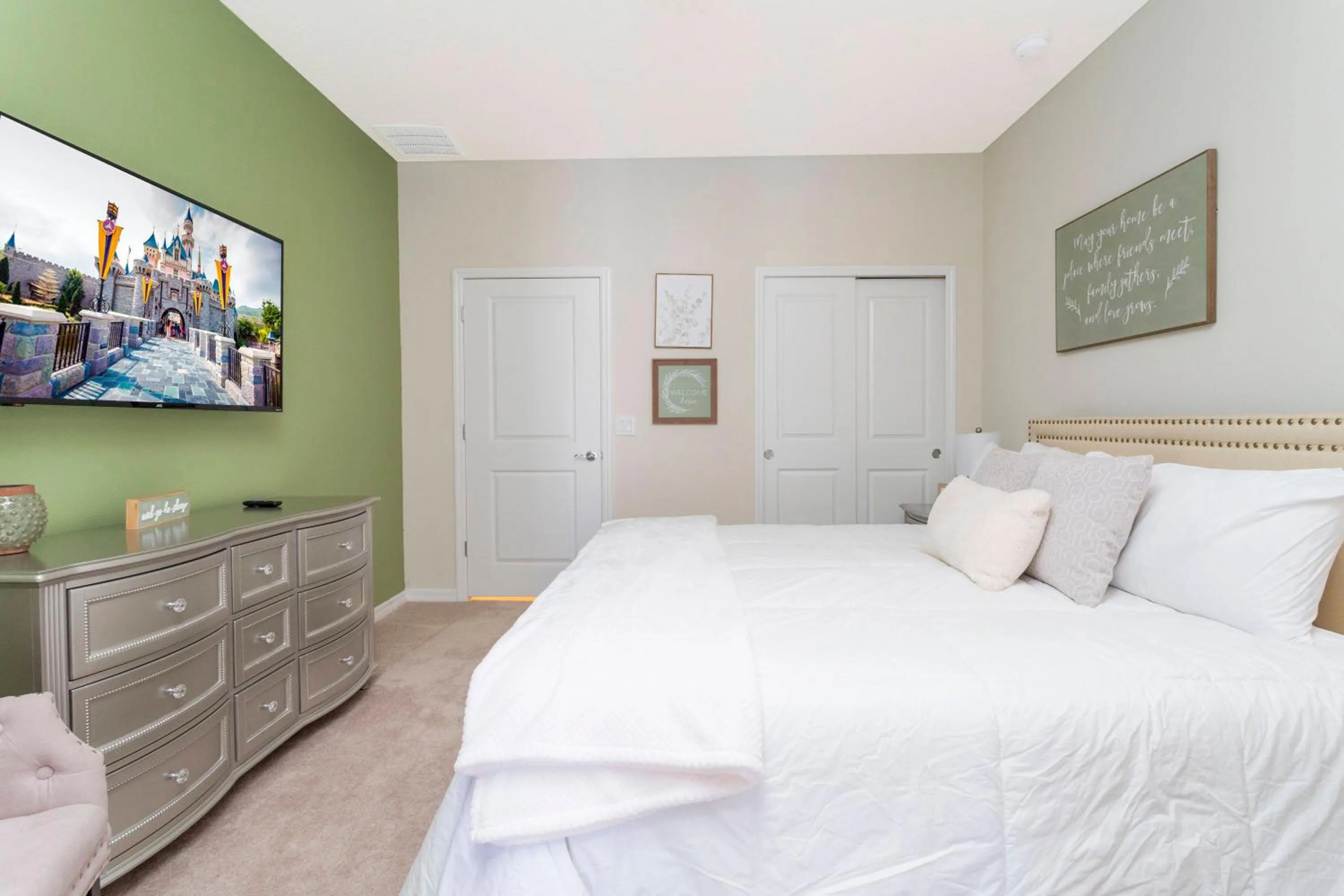 Bed in 7-bed w Pool, Game Room and Free Resort Access