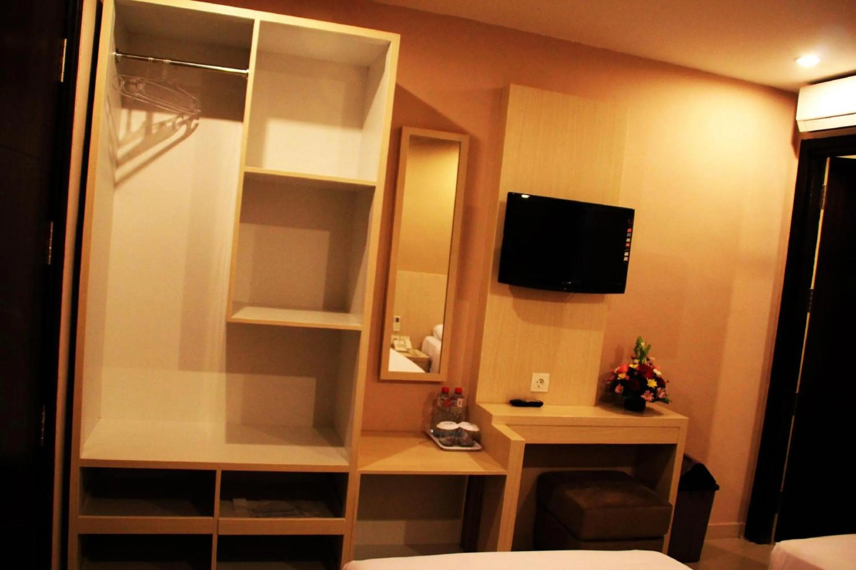 TV and multimedia in Collection O Near Bajra Sandi Monumen Formerly Grand Pondok Puri Ayu