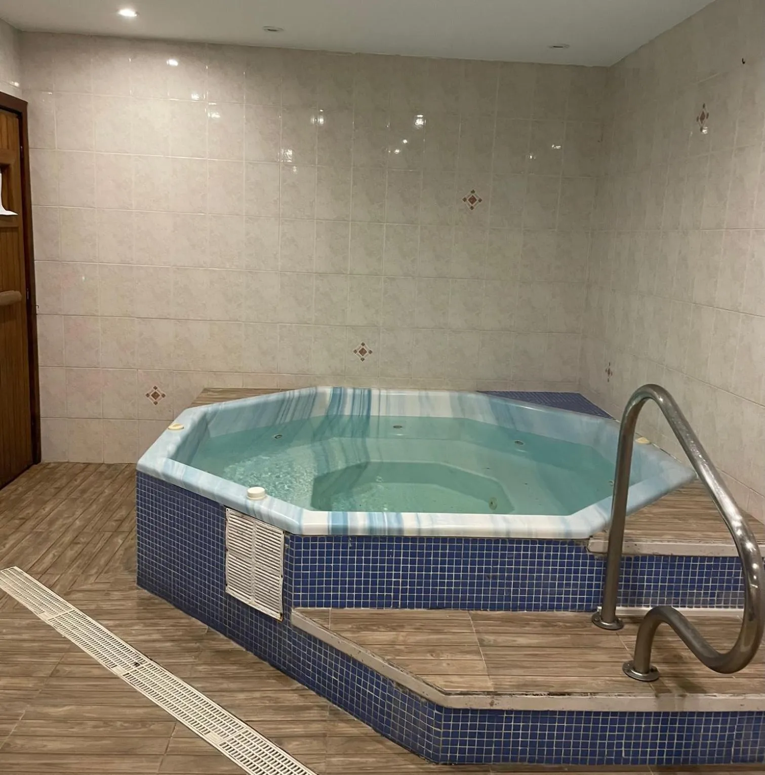 Hot Tub in Playa Real