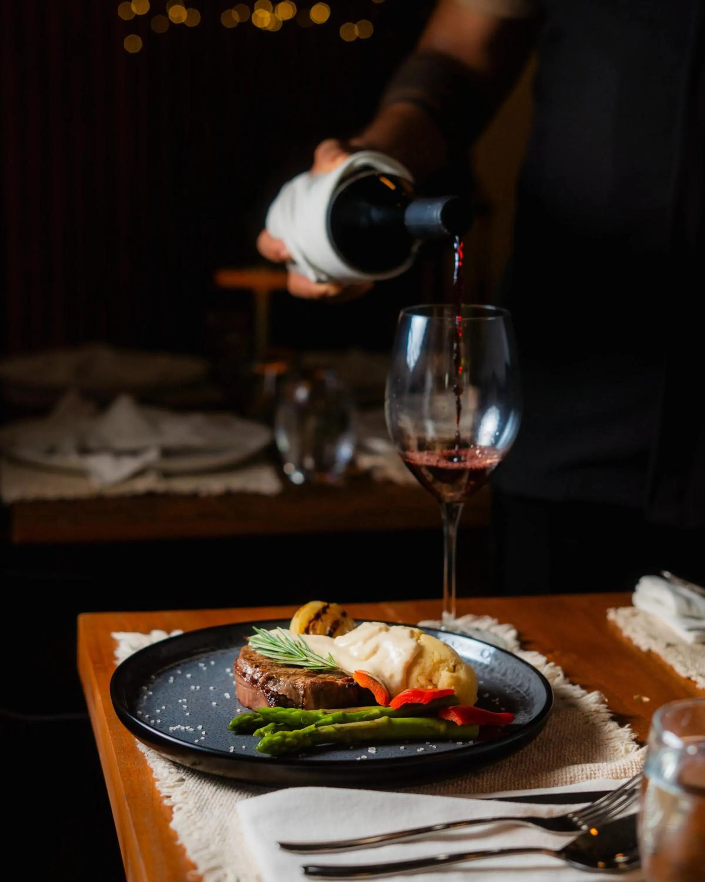 Restaurant/places to eat in Vayu Retreat Villas