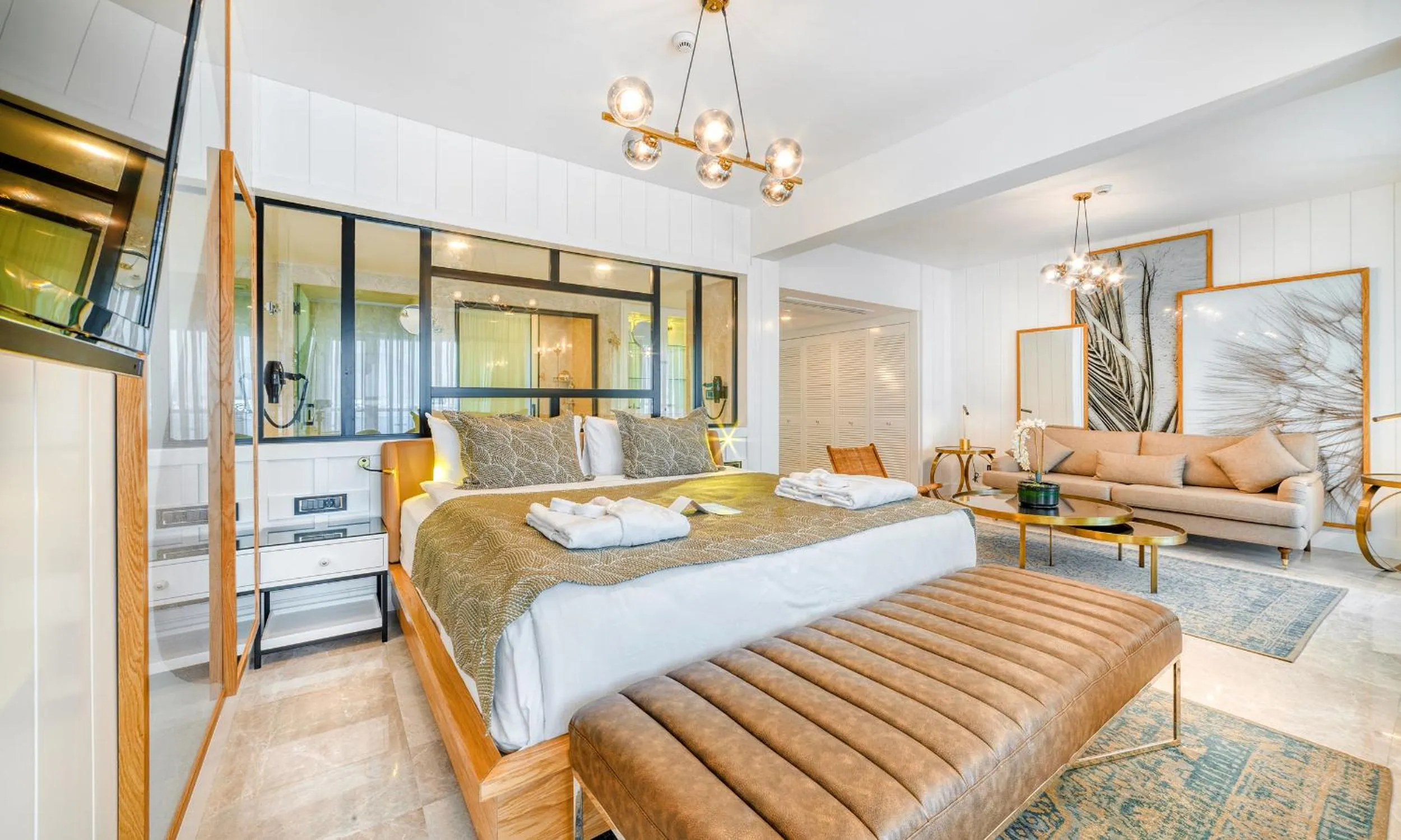 Bedroom, Bed in Numa Port Hotel