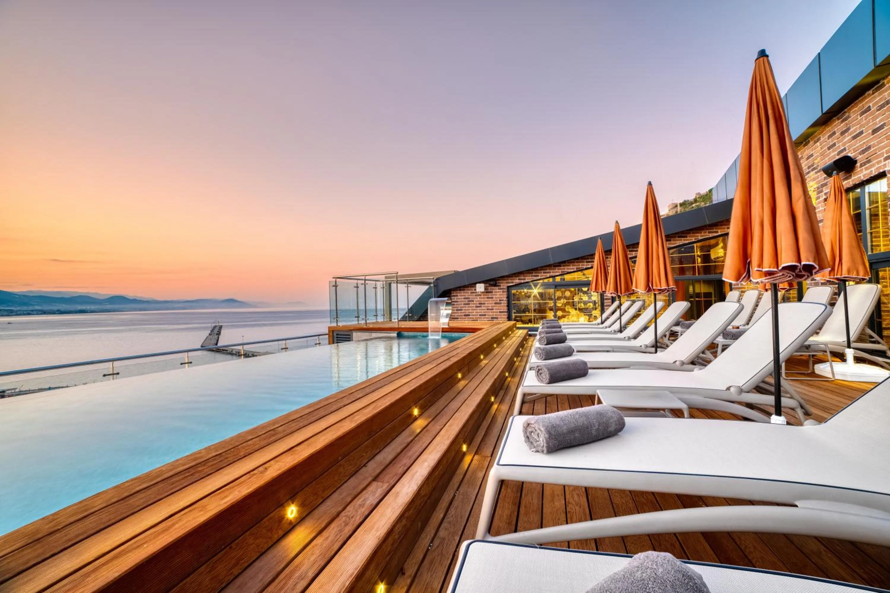 Swimming pool in Numa Port Hotel