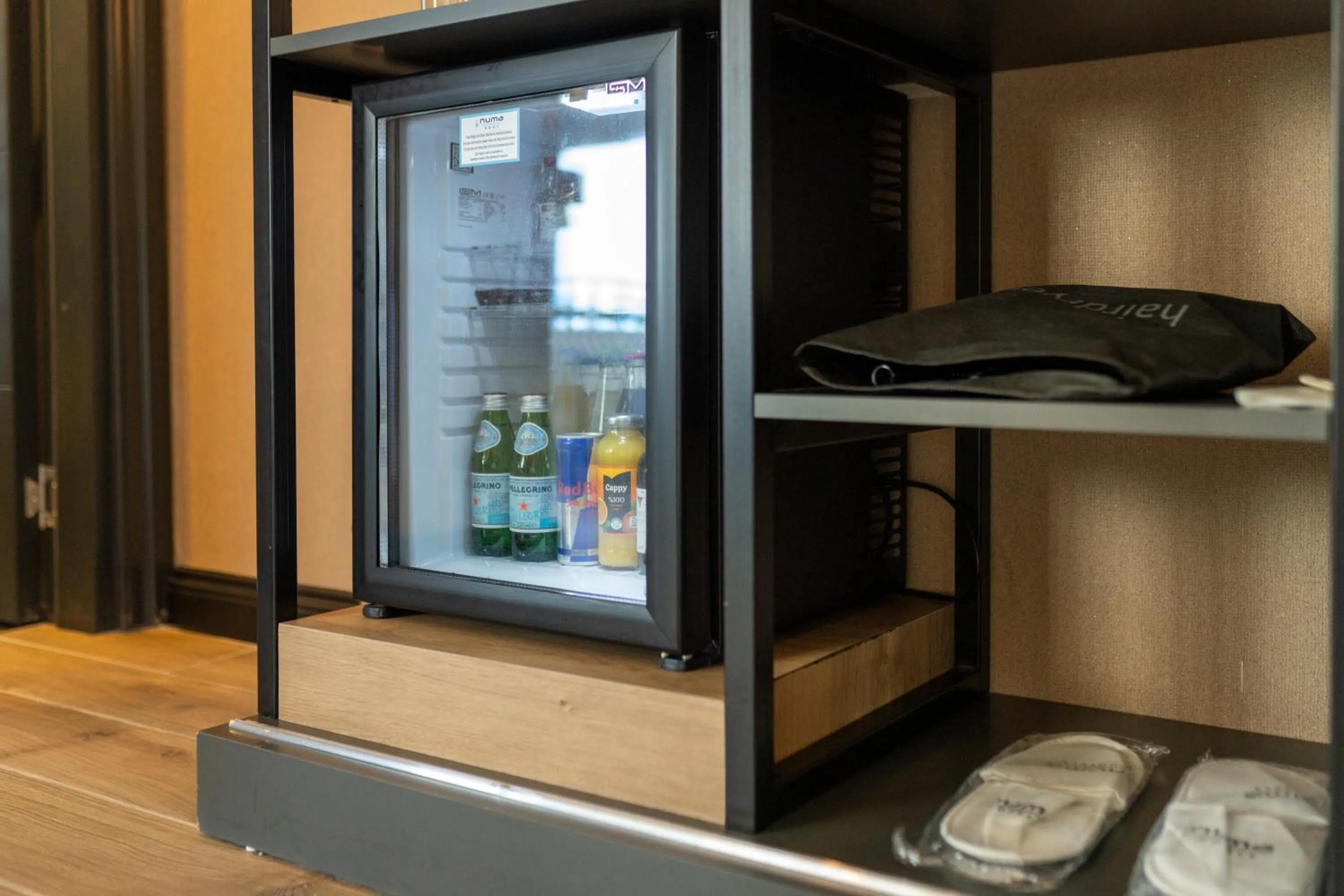 hair dryier in Numa Port Hotel