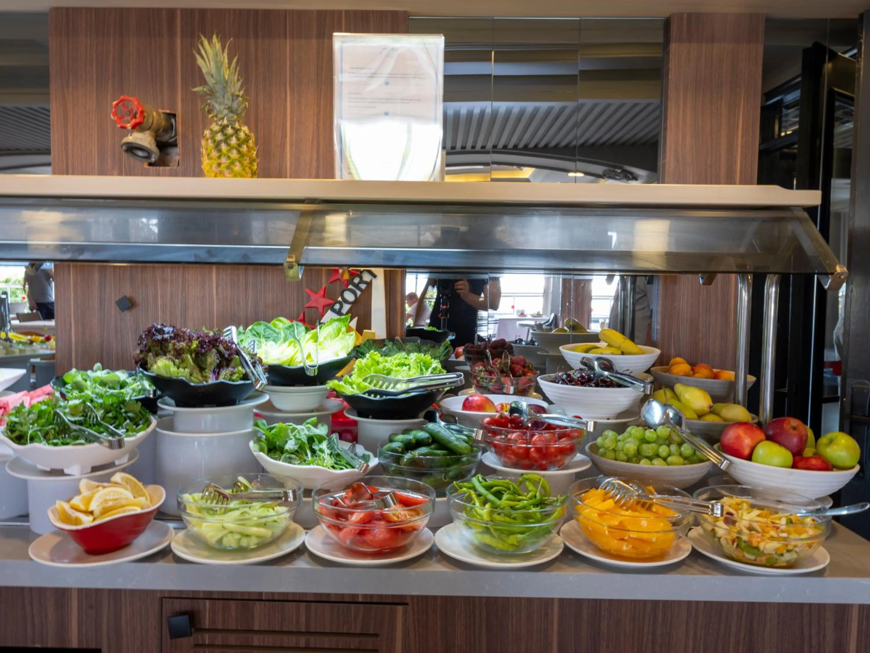 Breakfast in Numa Port Hotel