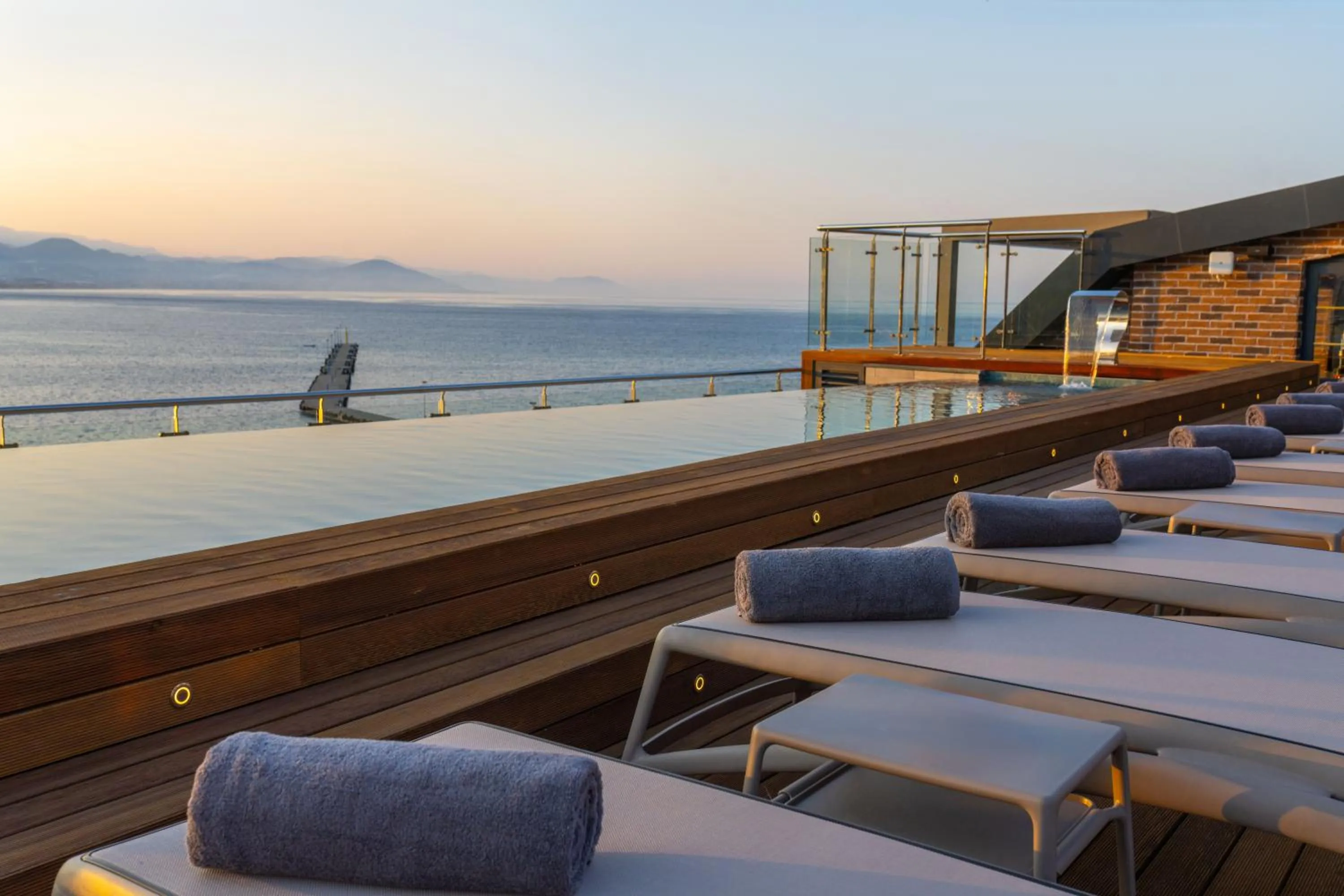 Swimming pool in Numa Port Hotel