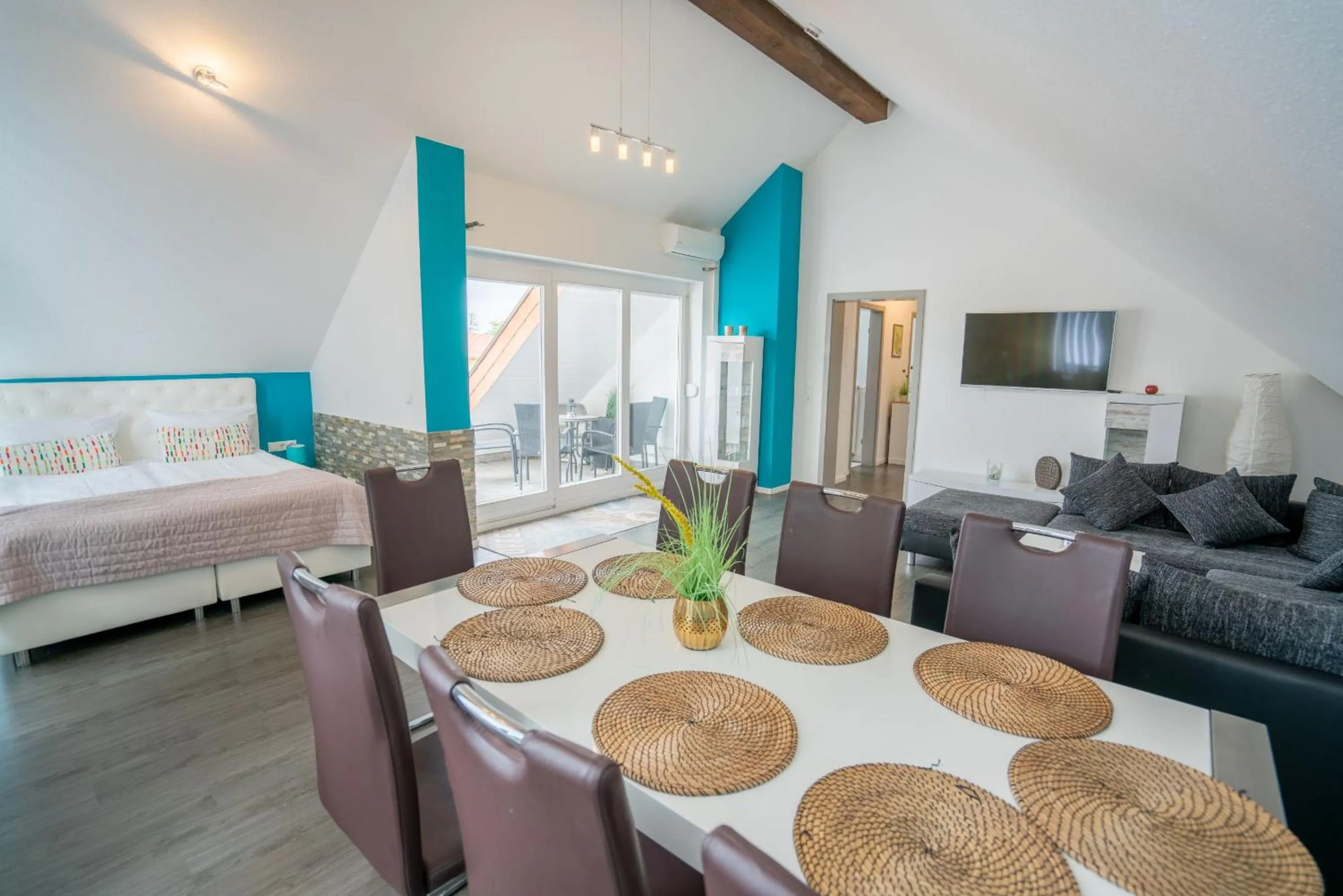 Living room, Bed in Apartments Andante