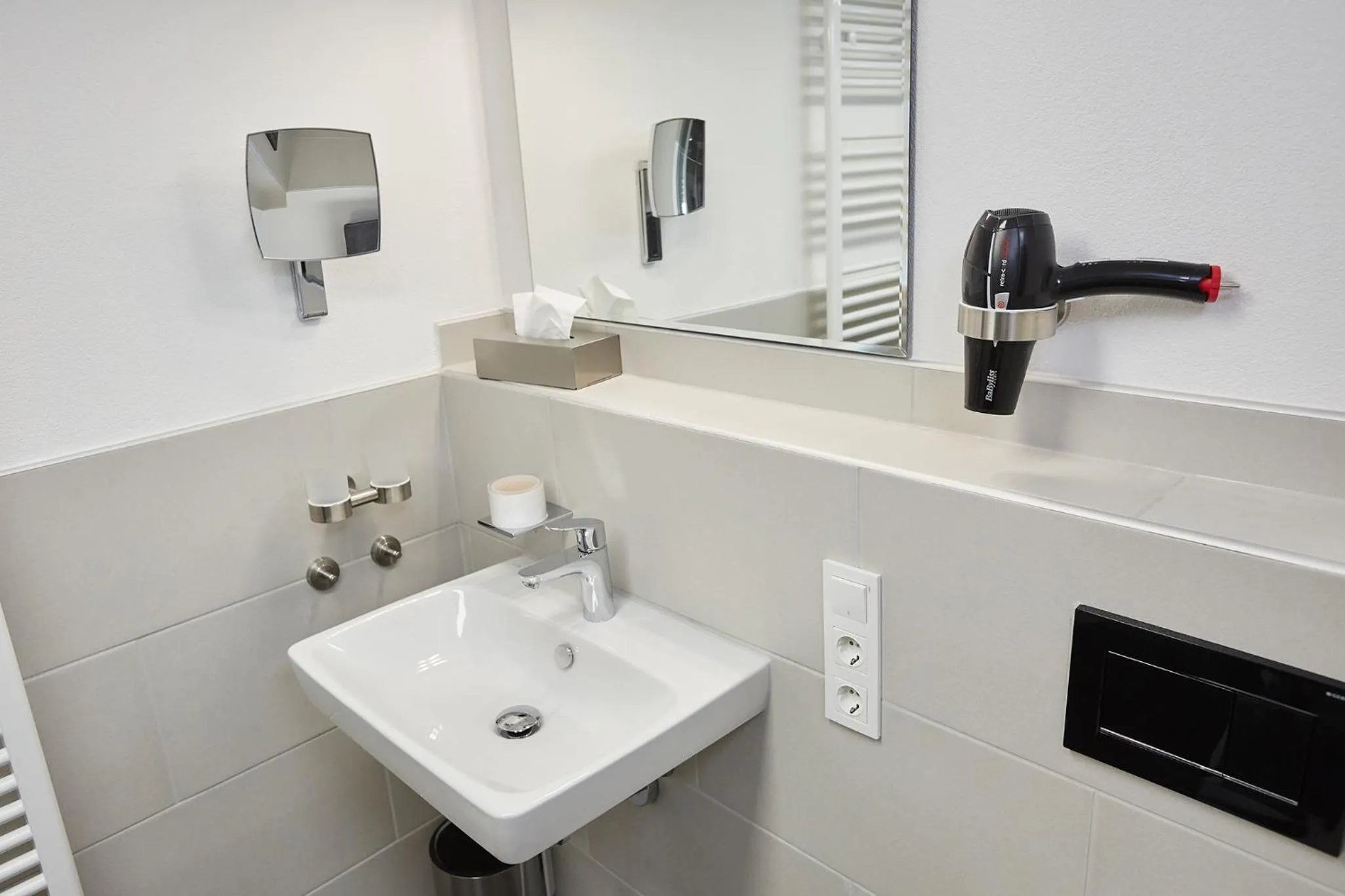 Bathroom in bichl 761