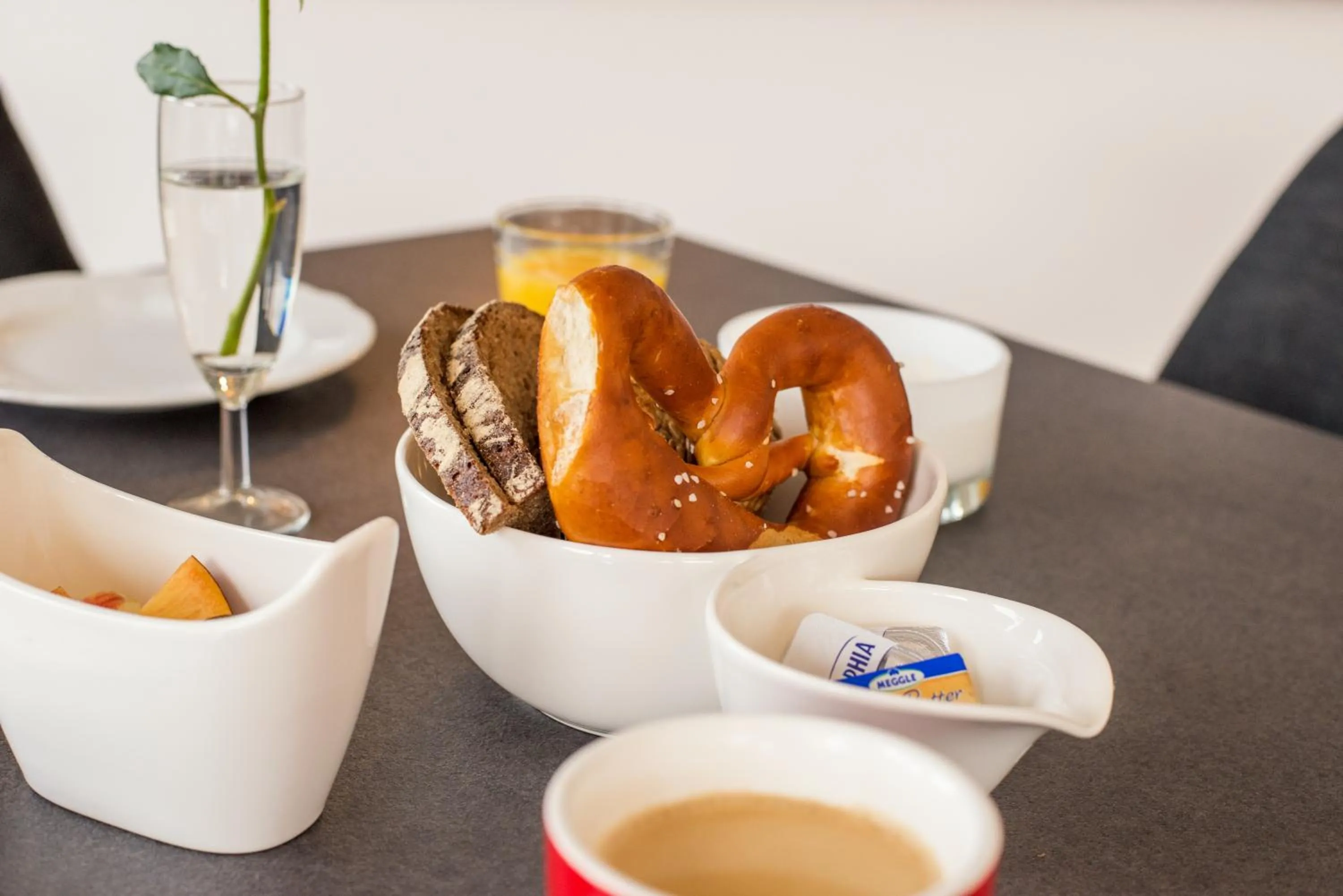 Food and drinks in bichl 761