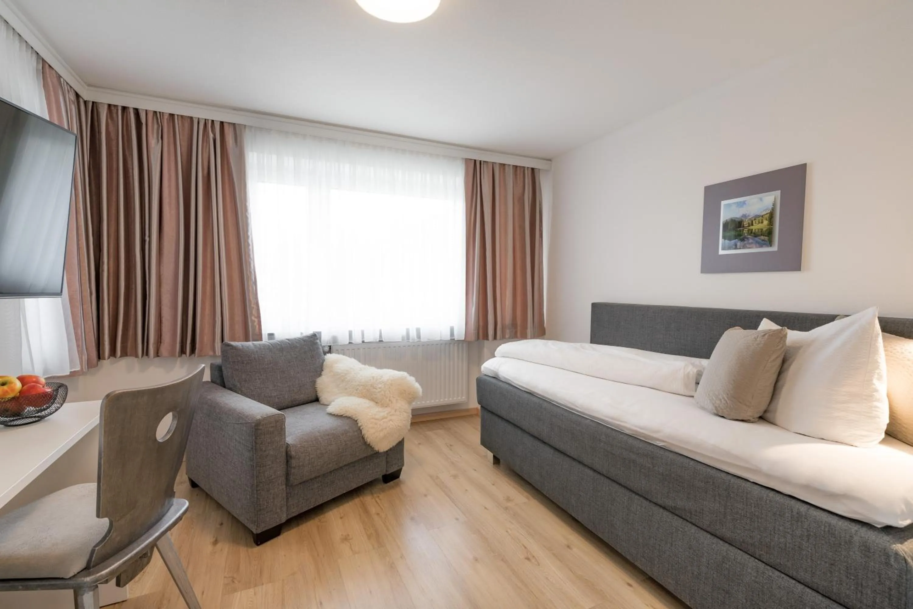 TV and multimedia in bichl 761