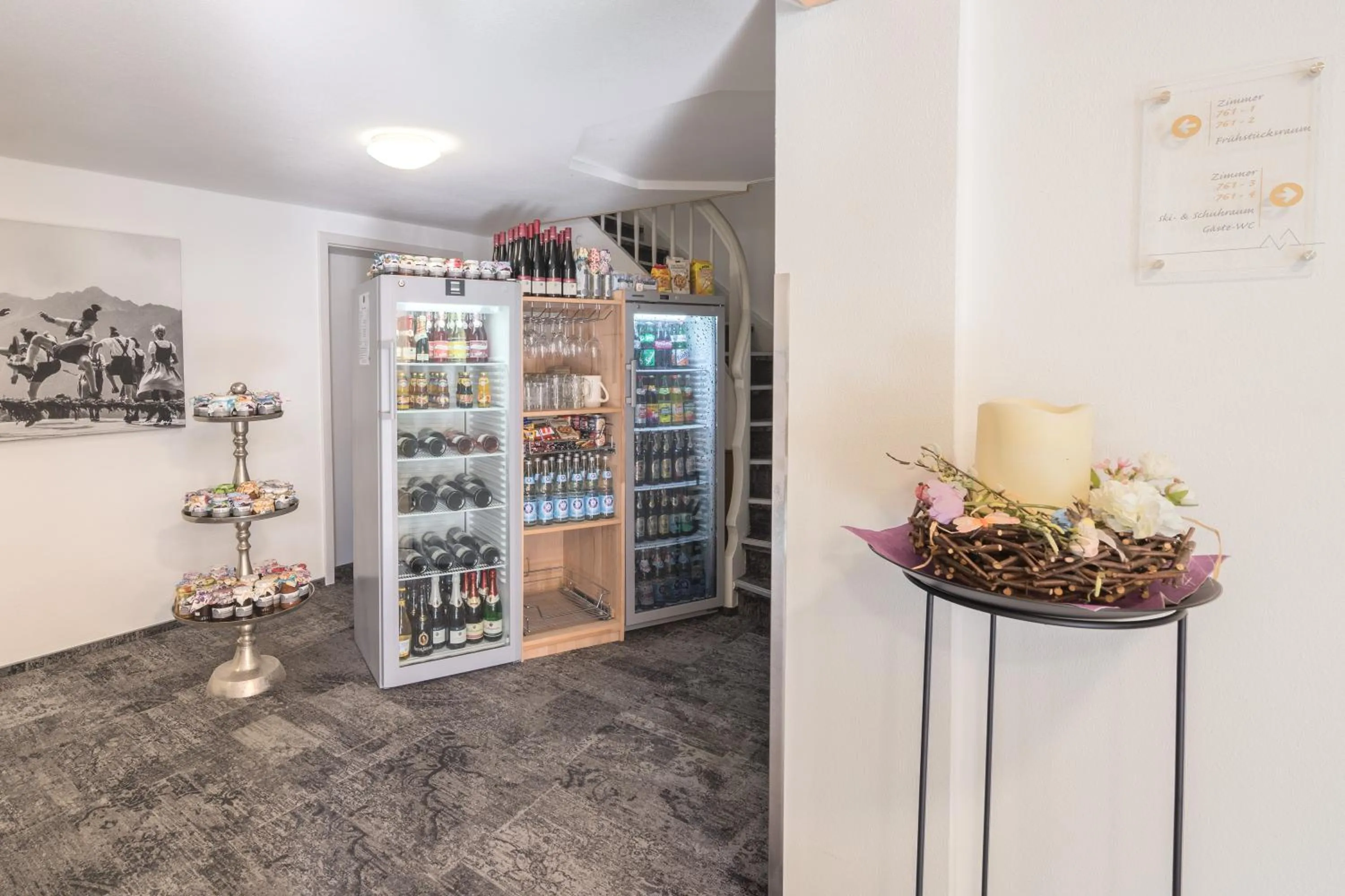 Food and drinks in bichl 761