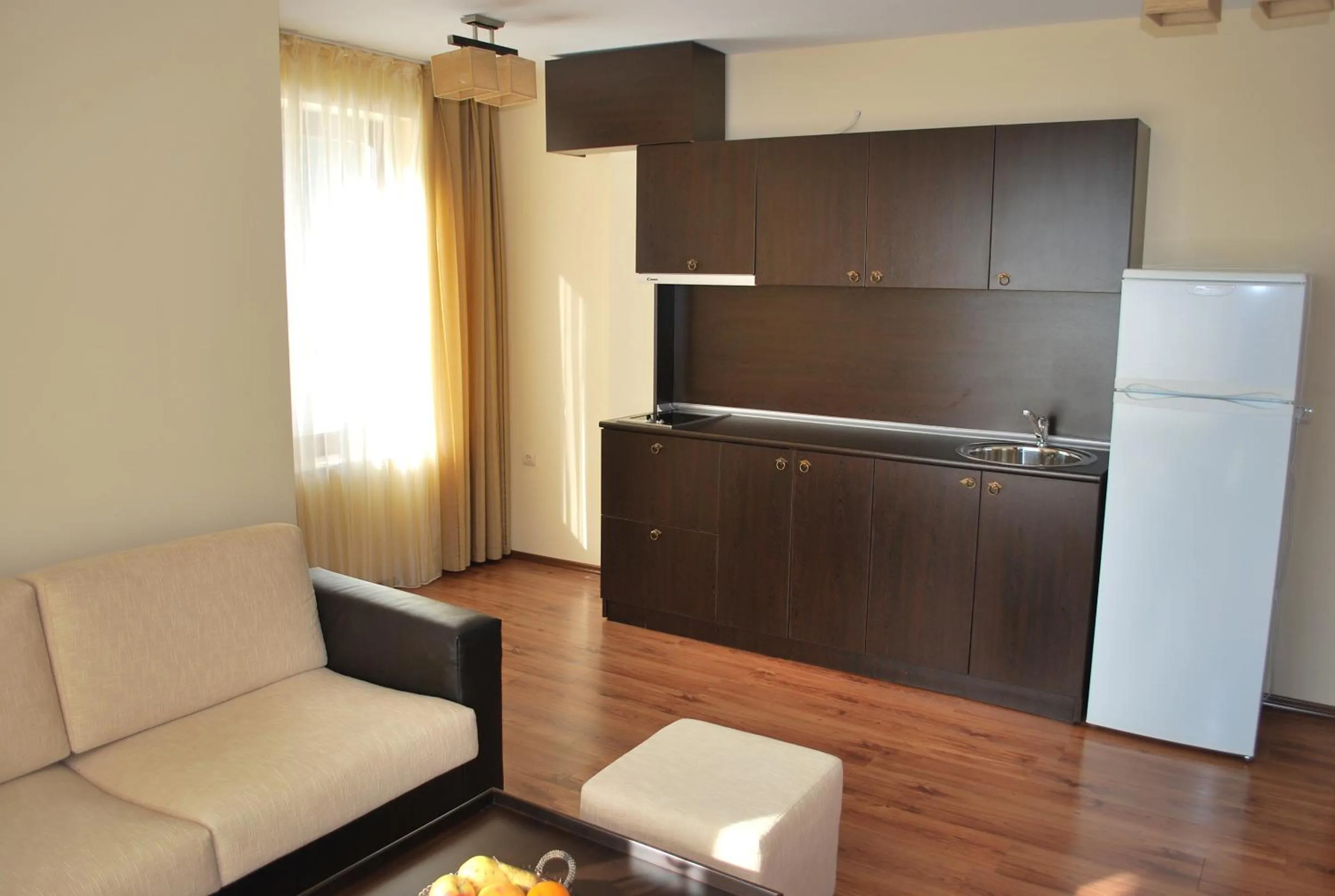 Kitchen or kitchenette in Spider House Aparthotel