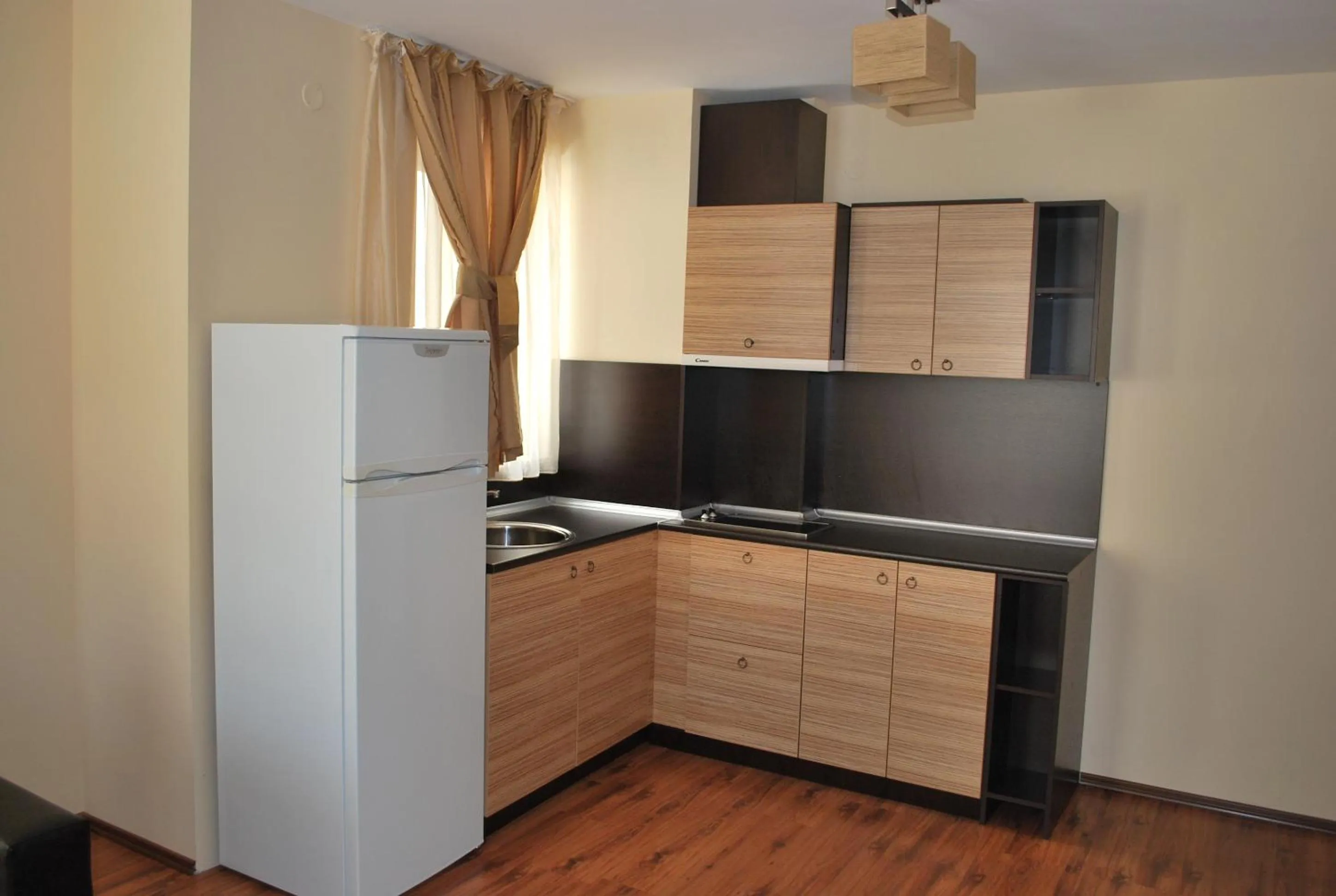 Kitchen or kitchenette in Spider House Aparthotel