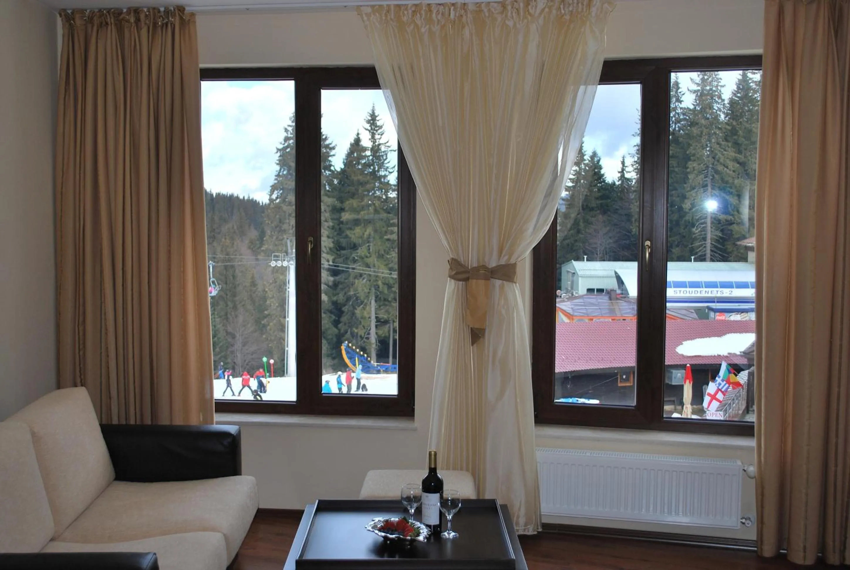 Living room in Spider House Aparthotel