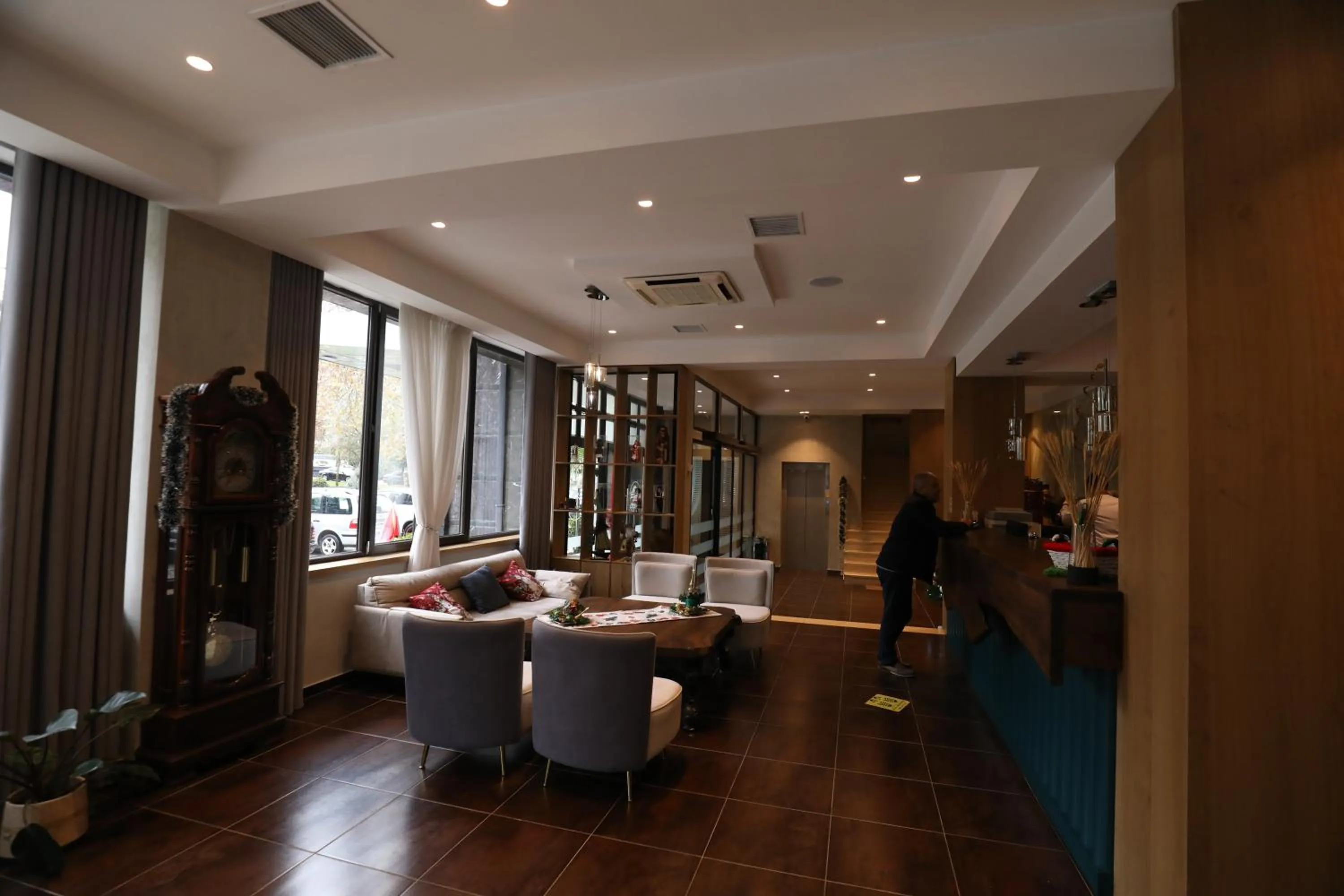 Lobby or reception in Hotel 1 Maji