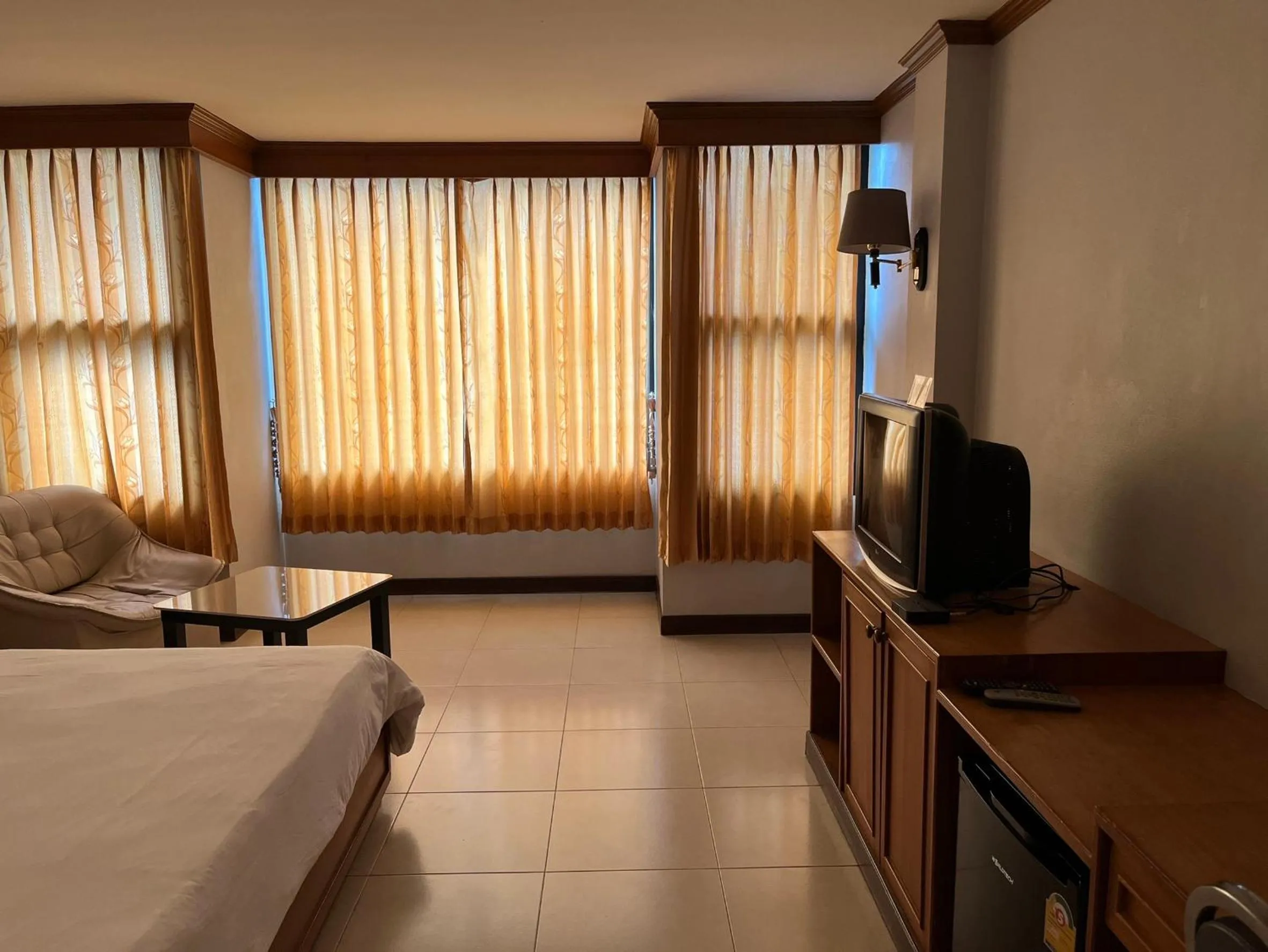 Bed in Naraigrand Hotel (โรงแรมนารายณ์แกรนด์)