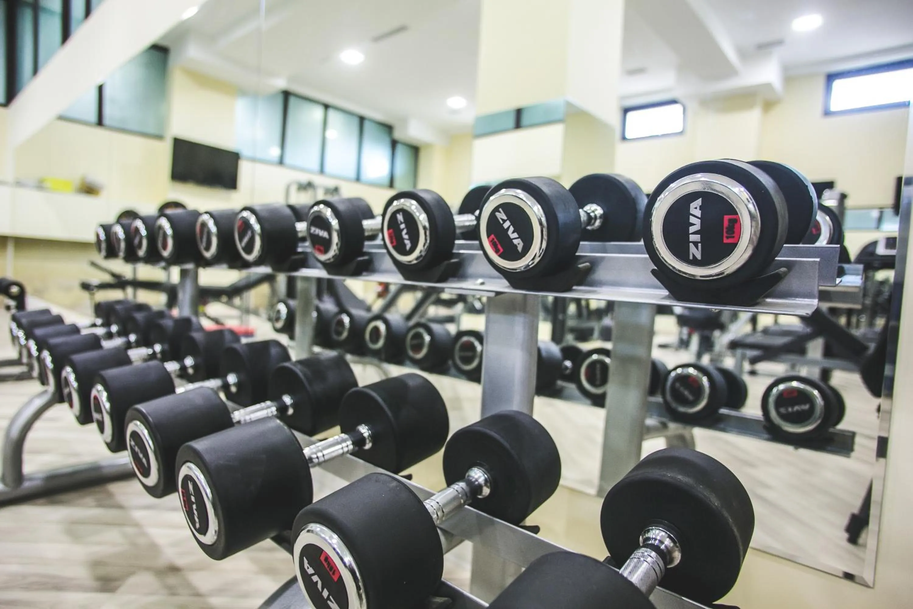 Fitness centre/facilities in Emerald Hotel Baku
