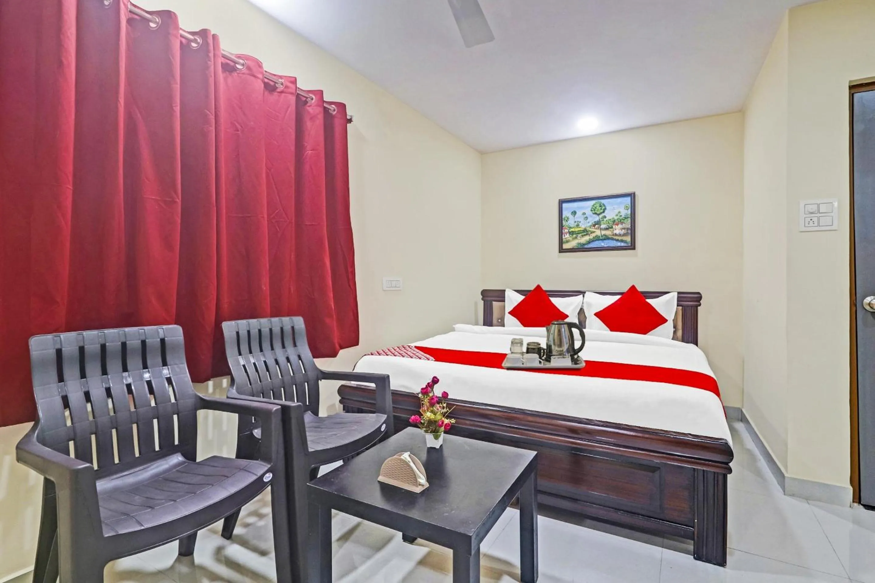 Bedroom, Bed in Super Hotel O Qualia Pride Financial District