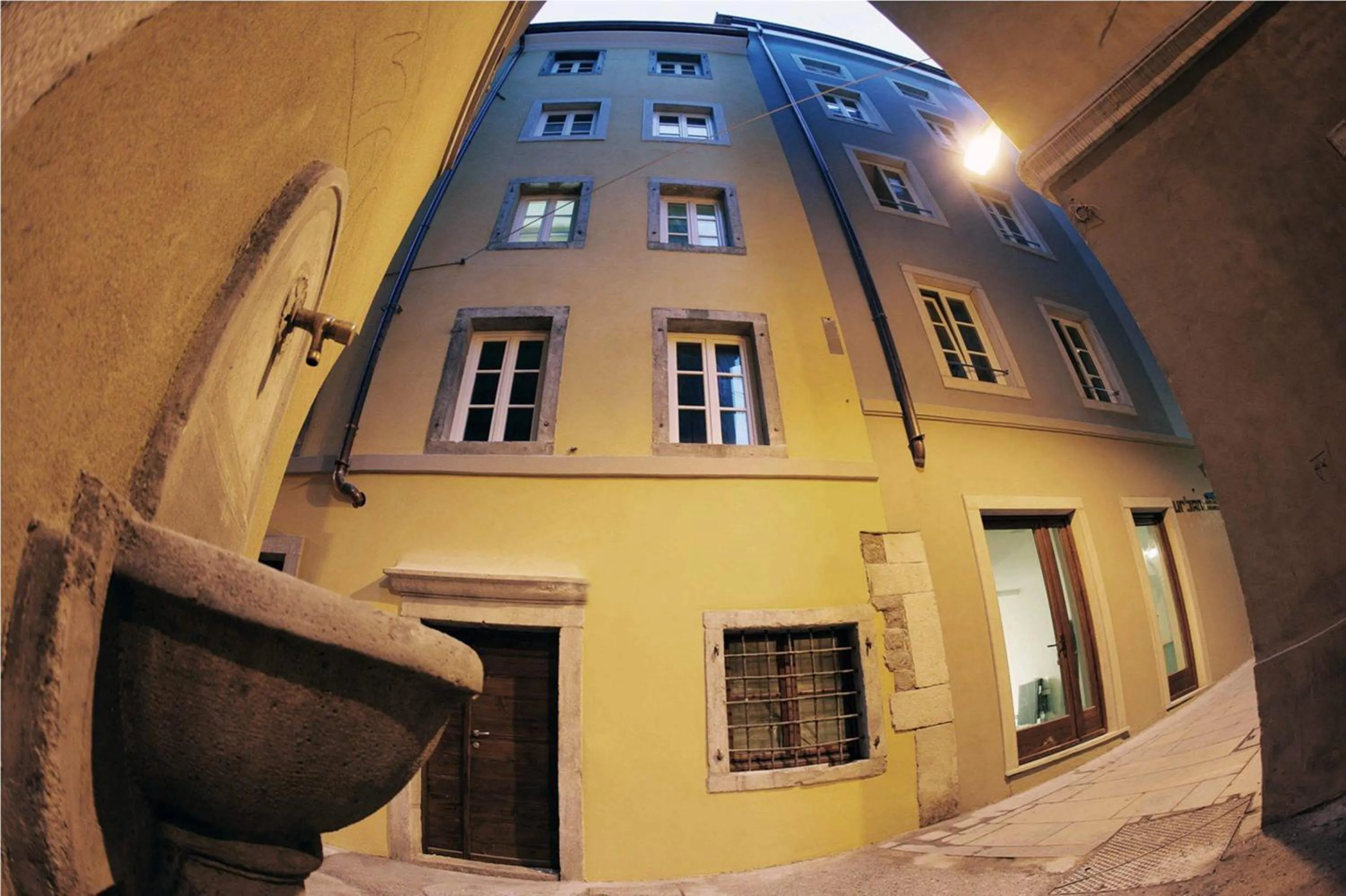 Nearby landmark in Hotel James Joyce