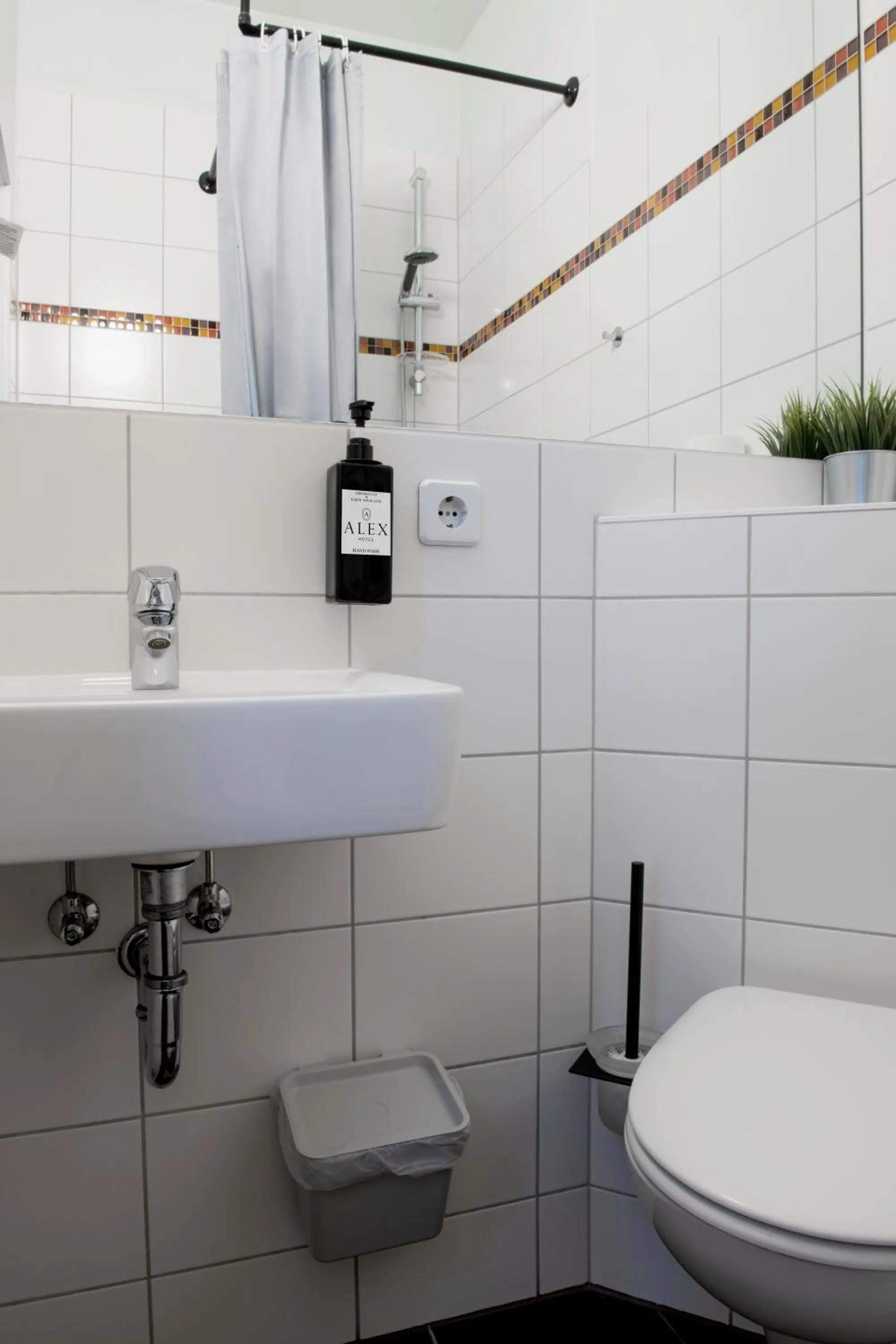 Shower in Hotel Alex Berlin