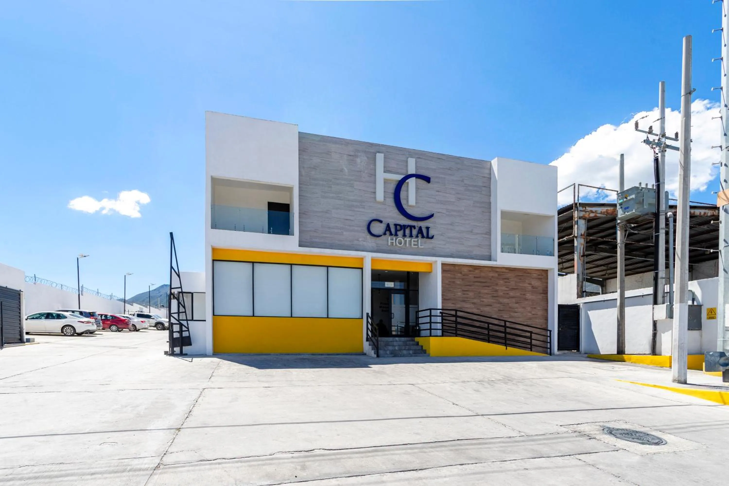 Property building in Capital Hotel Saltillo
