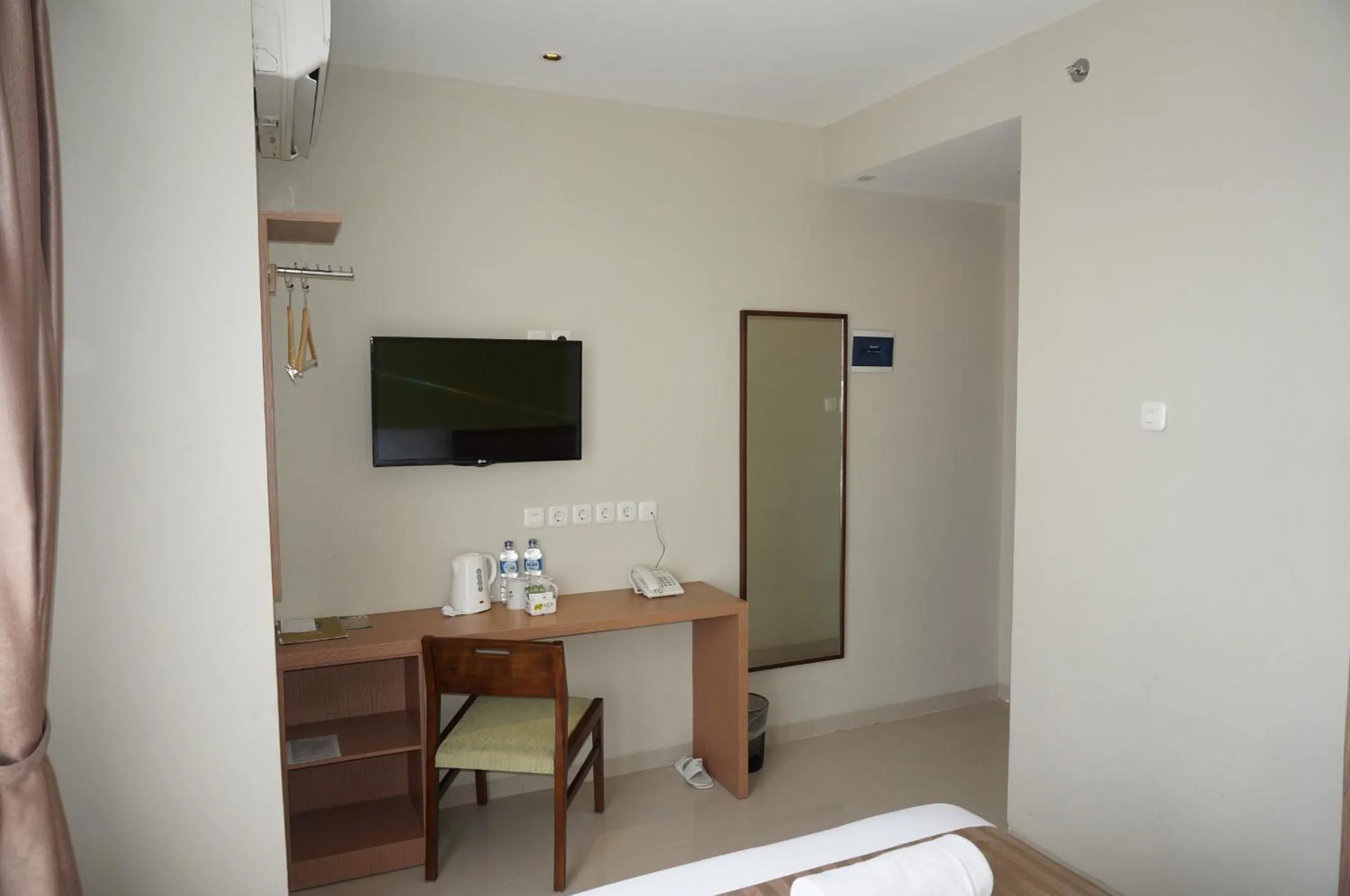 TV and multimedia in Loji Hotel