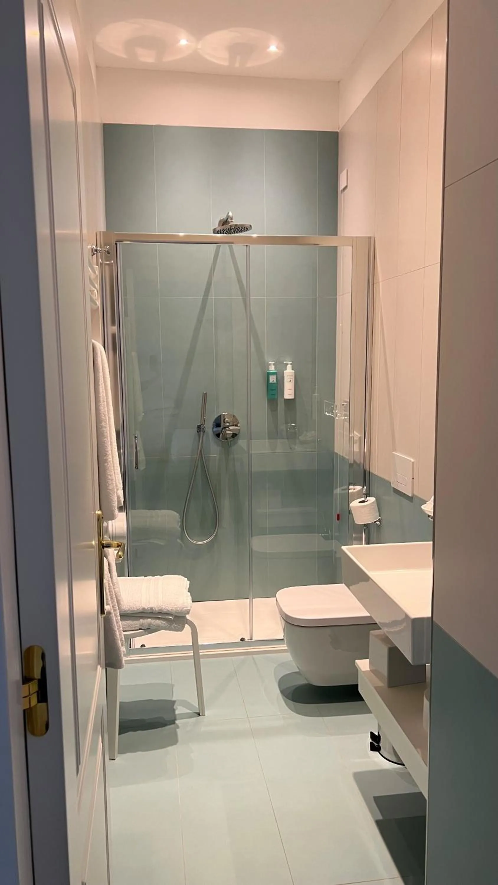 Shower in Experience Boutique Hotel - Villa Cimmino