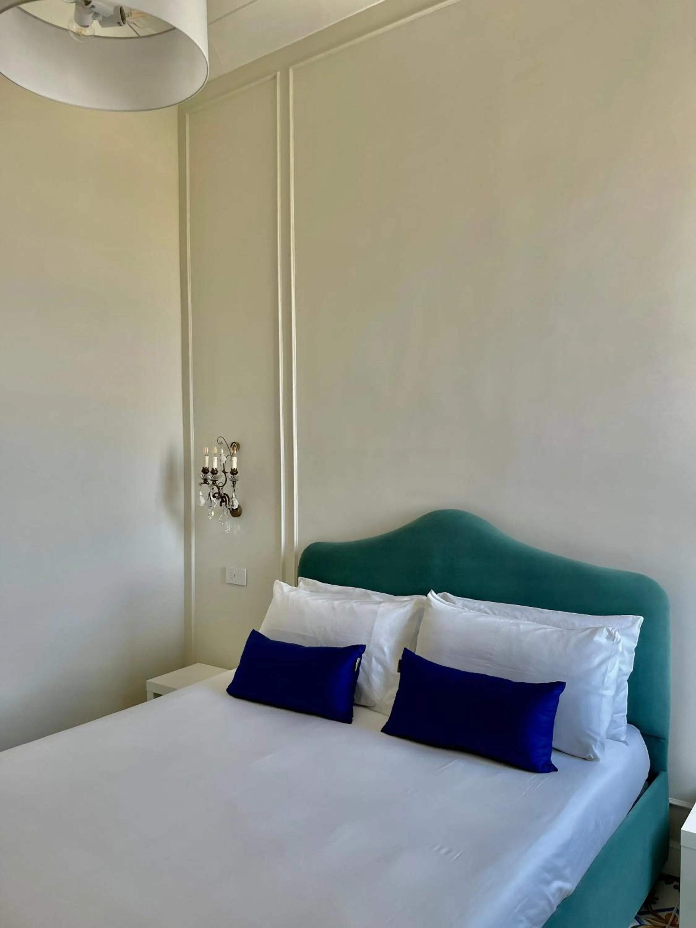 Bed in Experience Boutique Hotel - Villa Cimmino