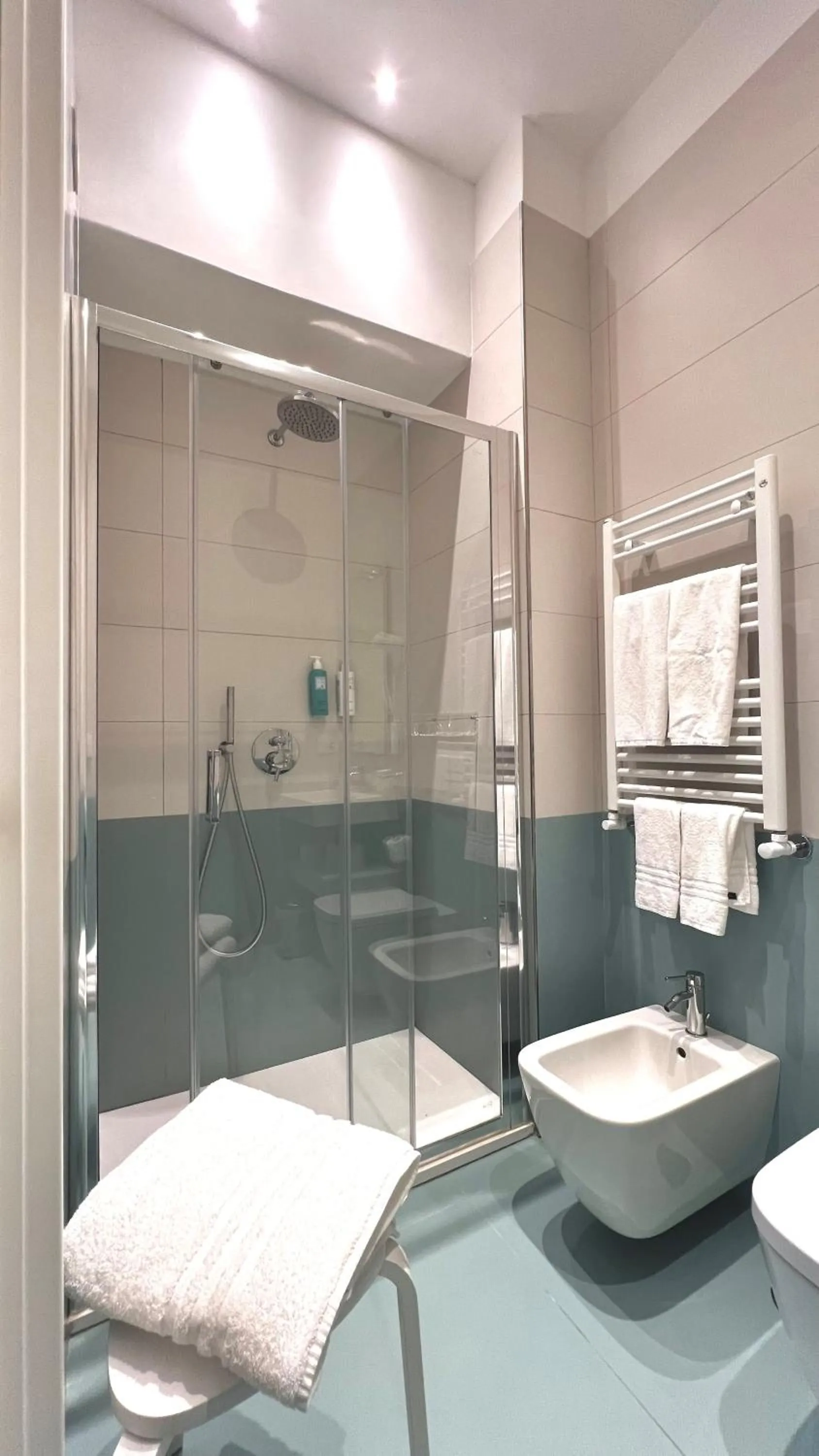 Shower in Experience Boutique Hotel - Villa Cimmino