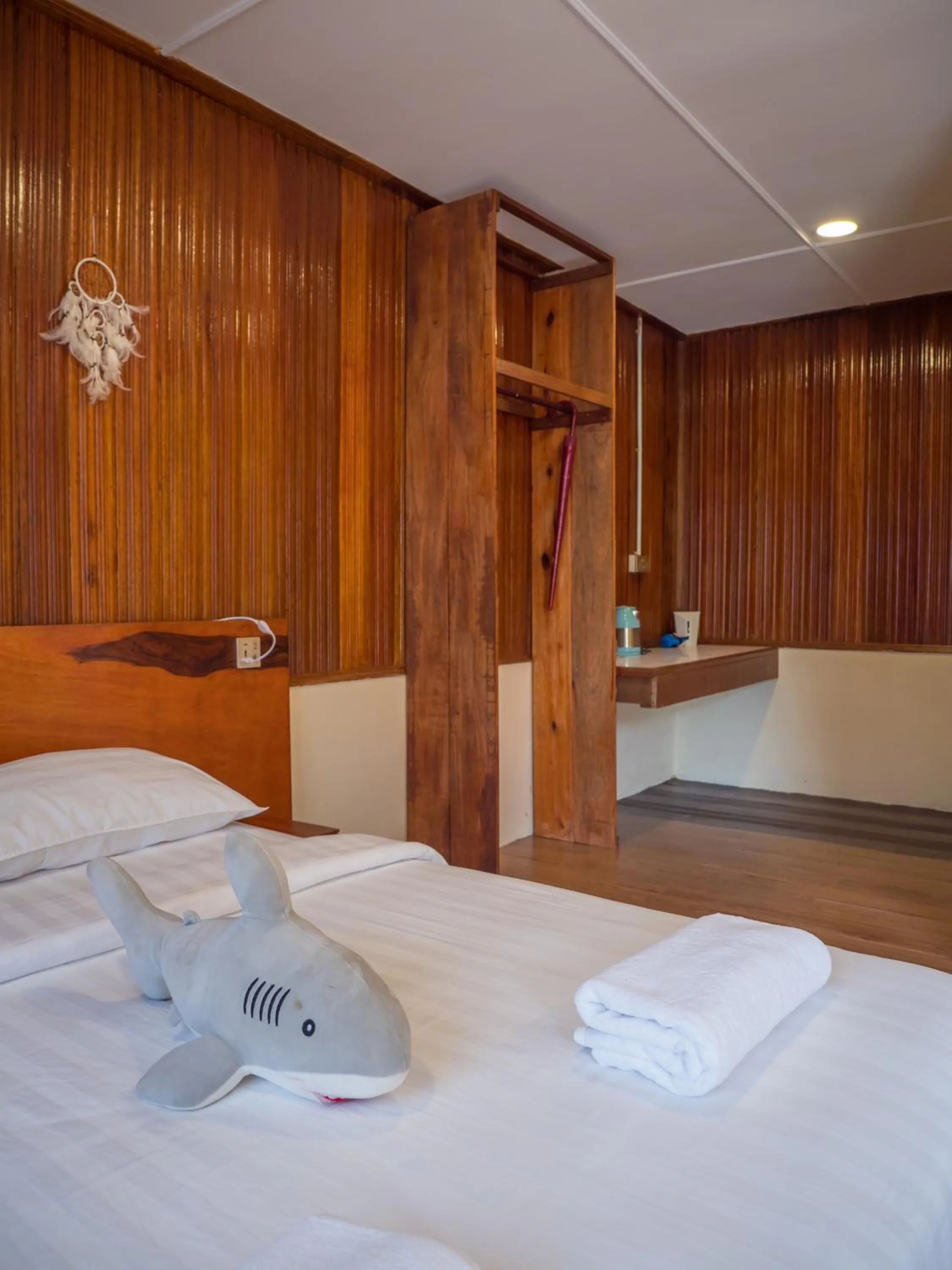 Bedroom, Bed in Timba Garden FREE TOWN AND JETTY TRANSPORT