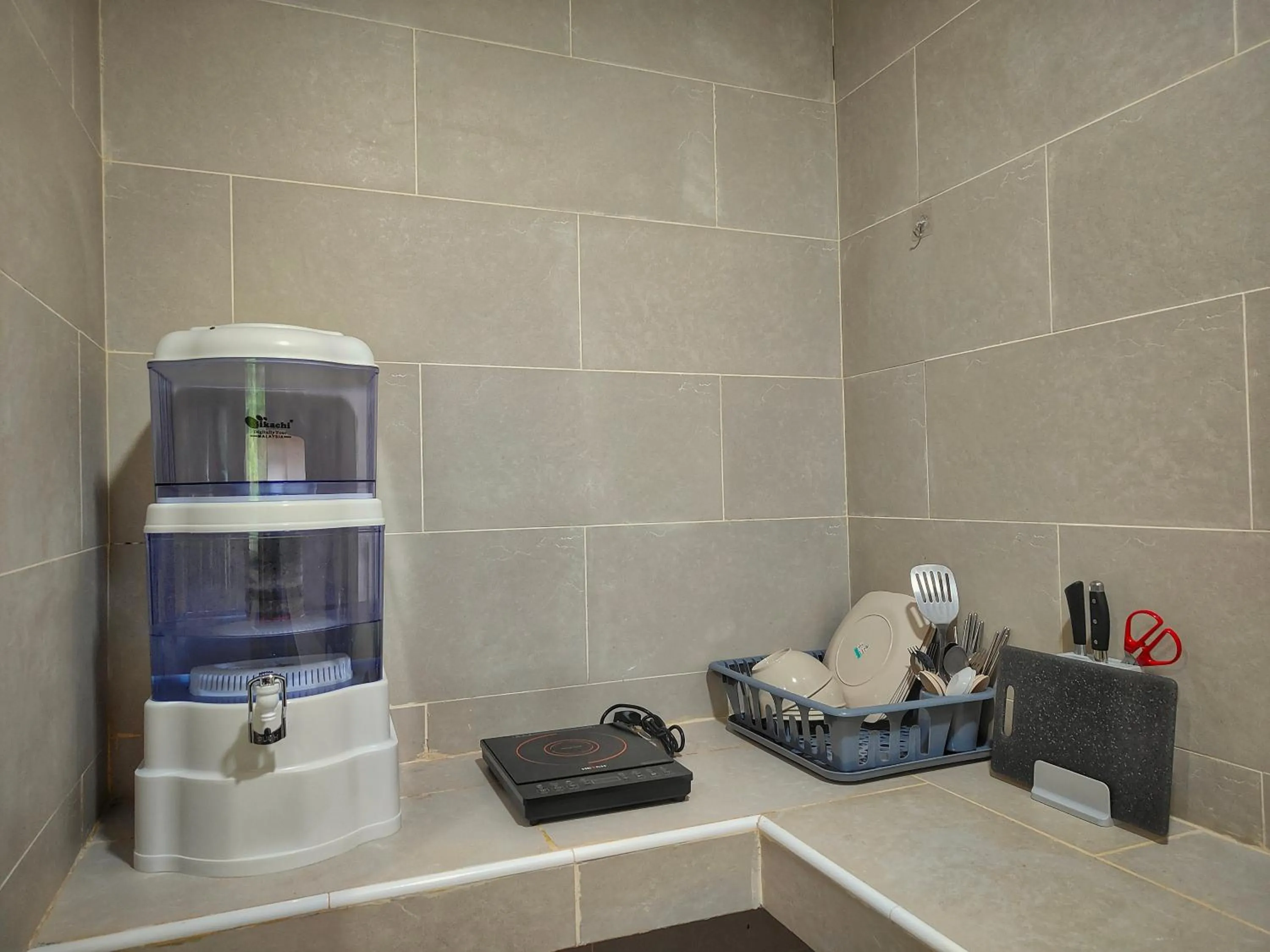 Kitchen or kitchenette in Timba Garden FREE TOWN AND JETTY TRANSPORT