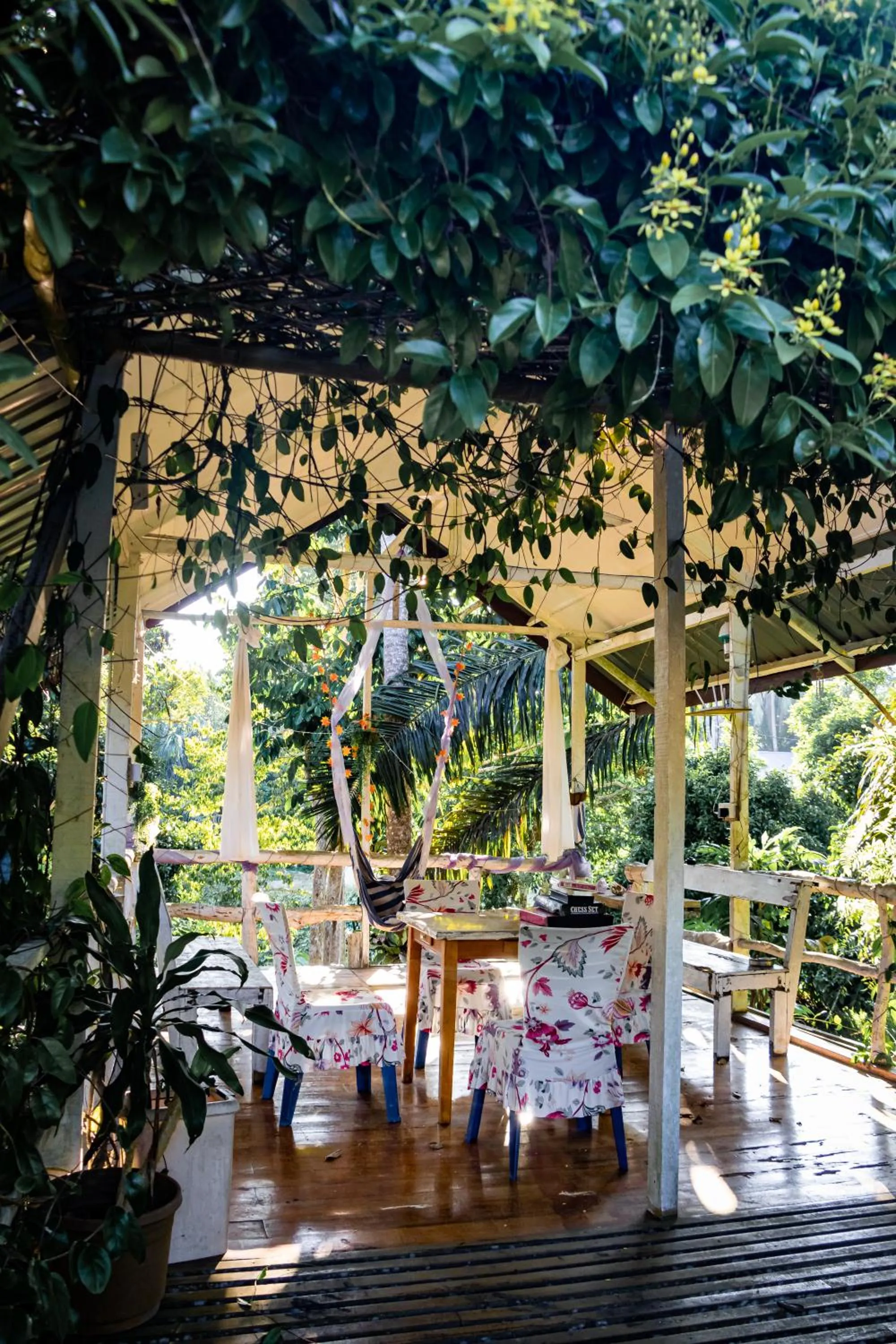 Balcony/Terrace in Timba Garden FREE TOWN AND JETTY TRANSPORT