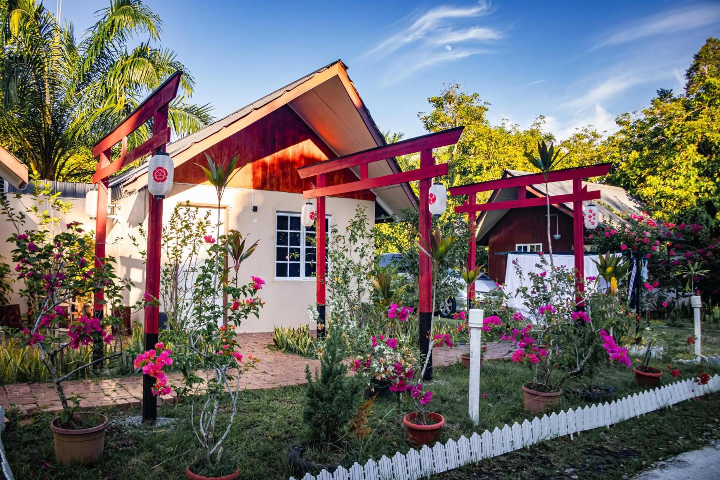 Property building in Timba Garden FREE TOWN AND JETTY TRANSPORT