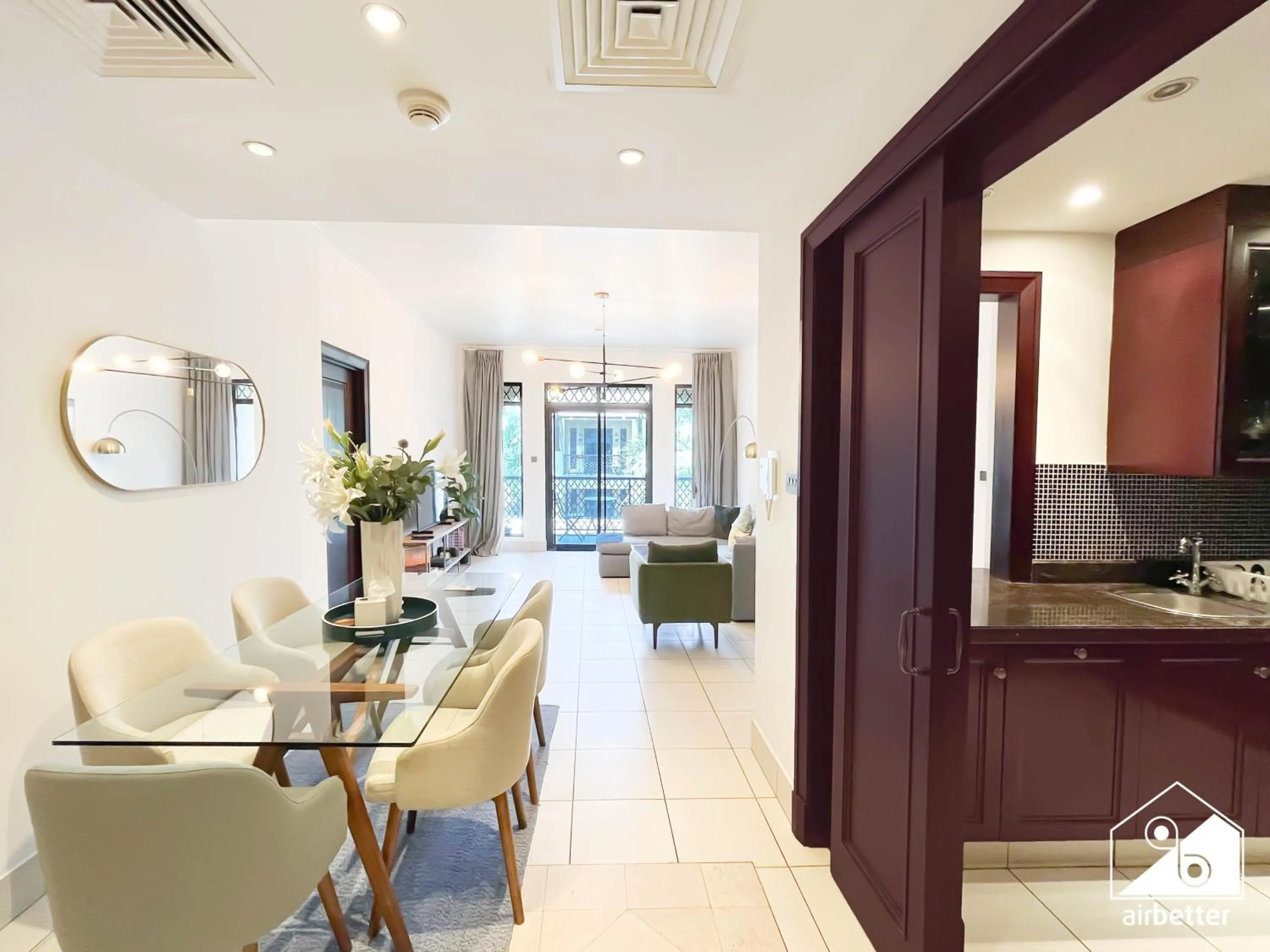 Luxury 2Bedroom in Dubai Old Town with Burj View